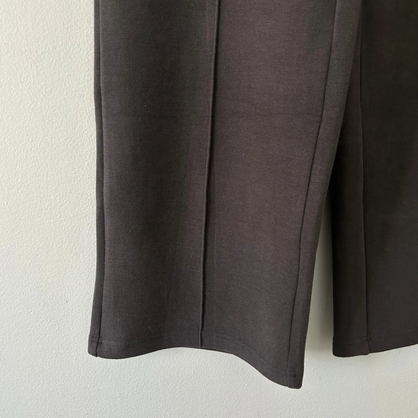 OGL Women's High Waisted Straight Leg Pull On Deep Gray Pants Pockets XS NWOT - Image 5