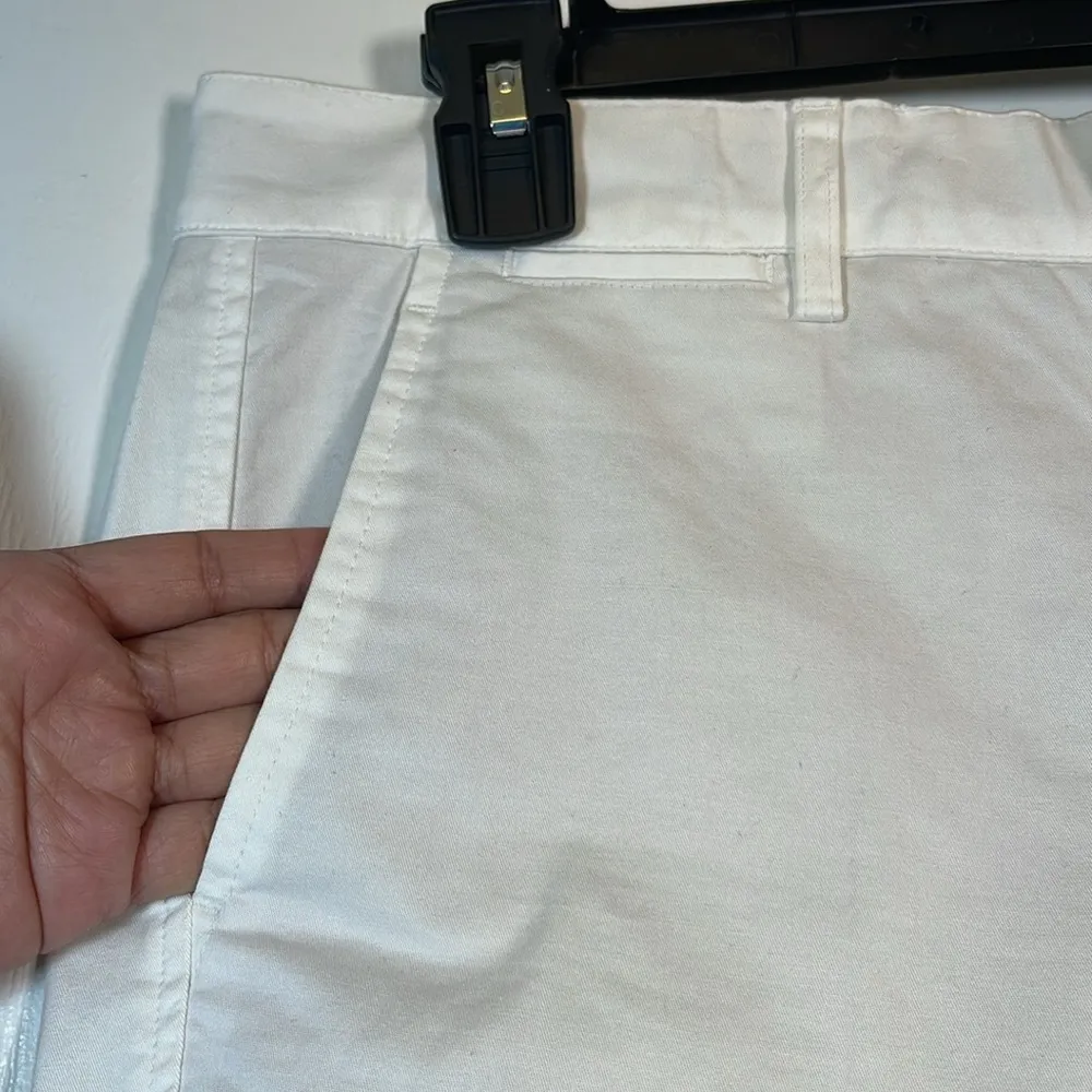 Vince Back Button Pocket Chino White Pants Size 6 NWT #0508-OC - Image 4