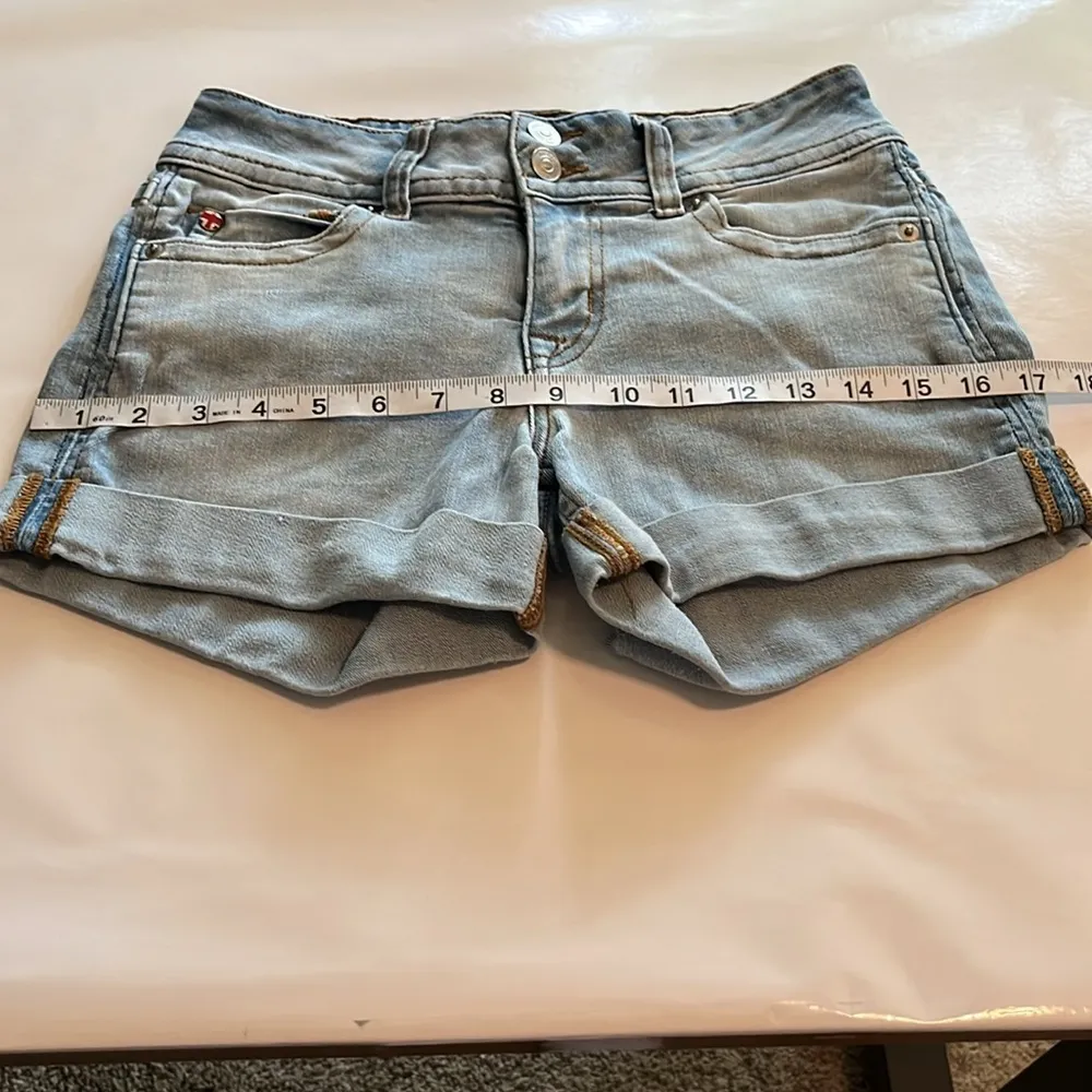 Hudson Jeans Ruby Short Mid Rise Size 26 - Image 5