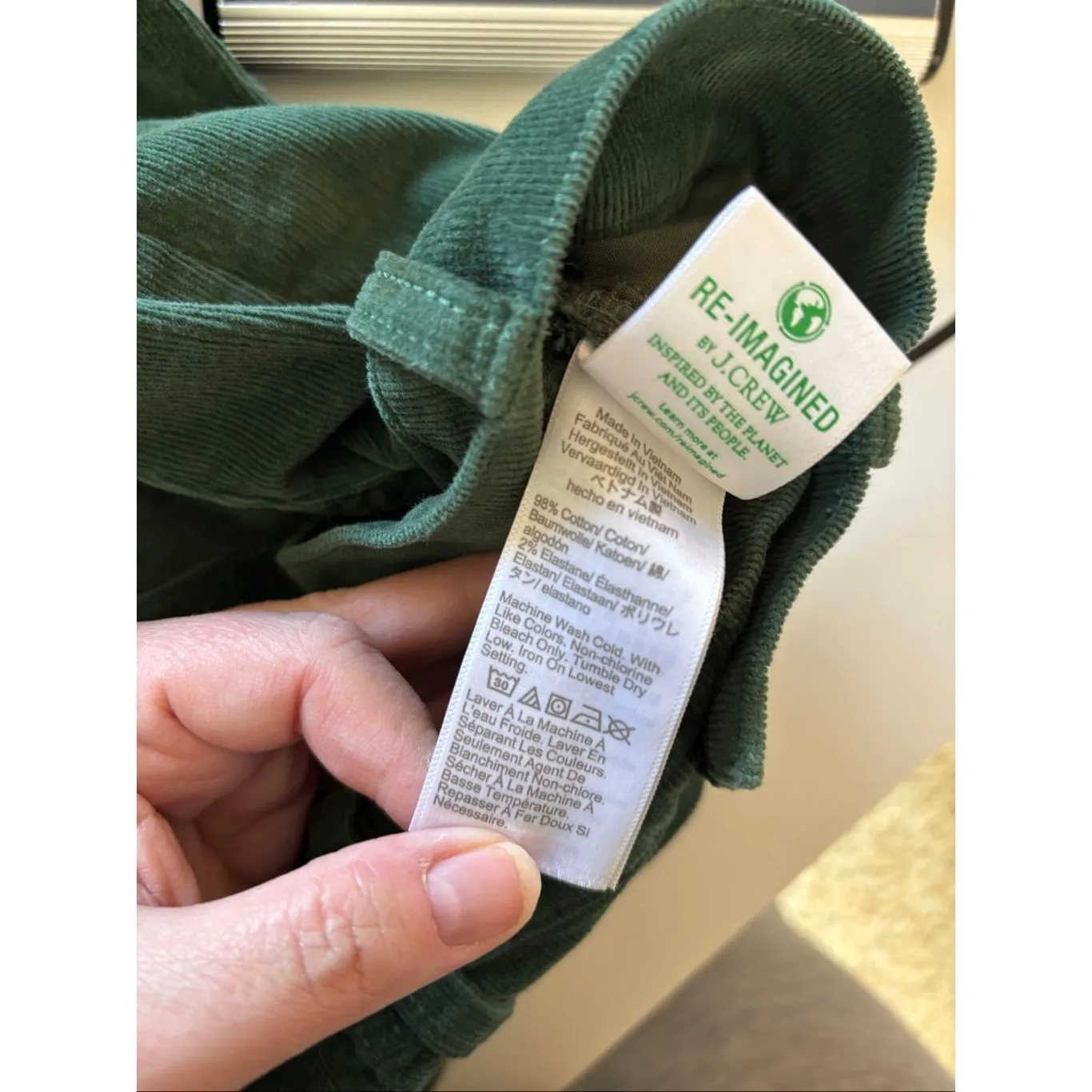 J.Crew Women's Green Corduroy Jeans Pants Size 27 Stretch Slim Fit - Image 3