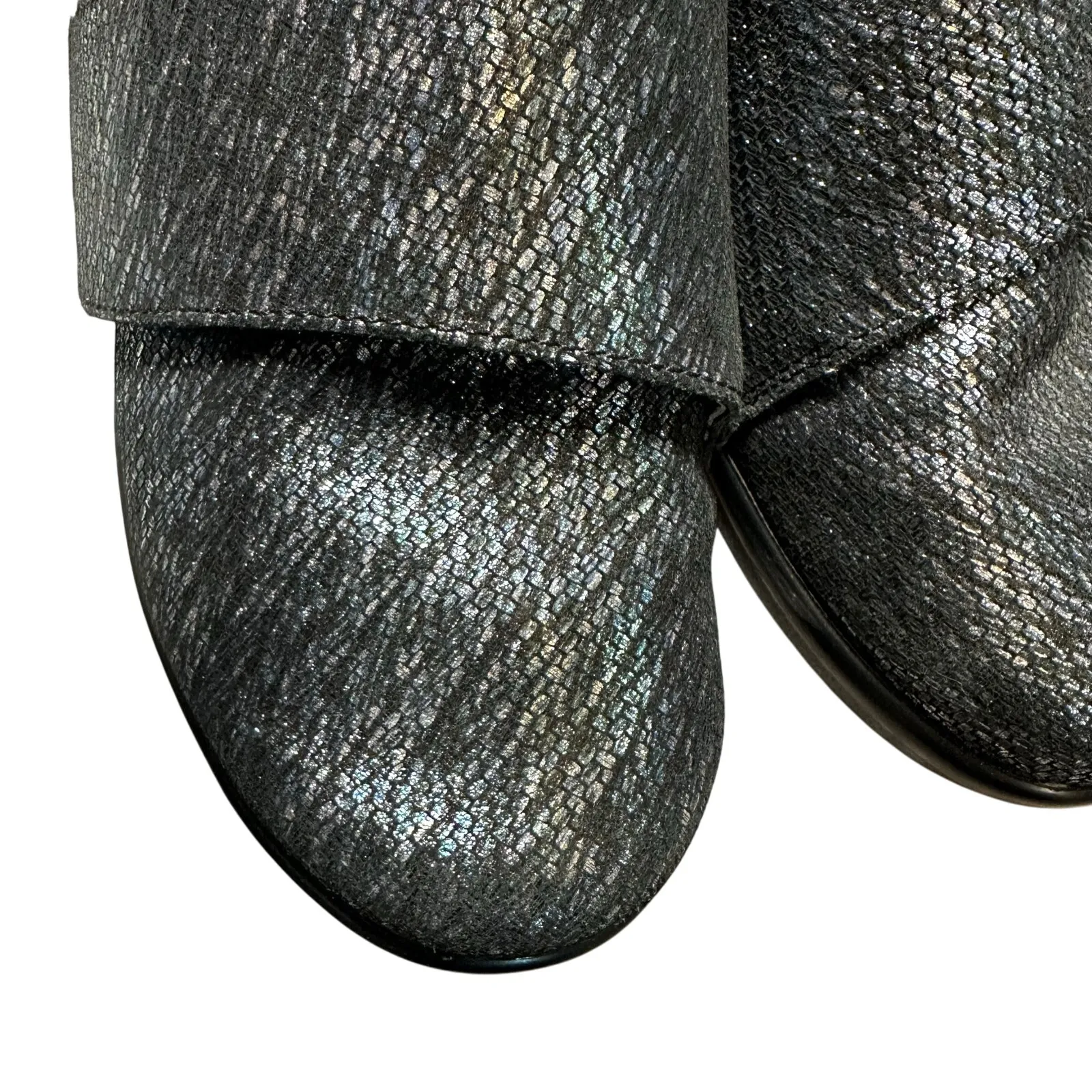 Alegria Women's Lauryn Nubuck Slip-On with Cross Strap Shoe - Image 8