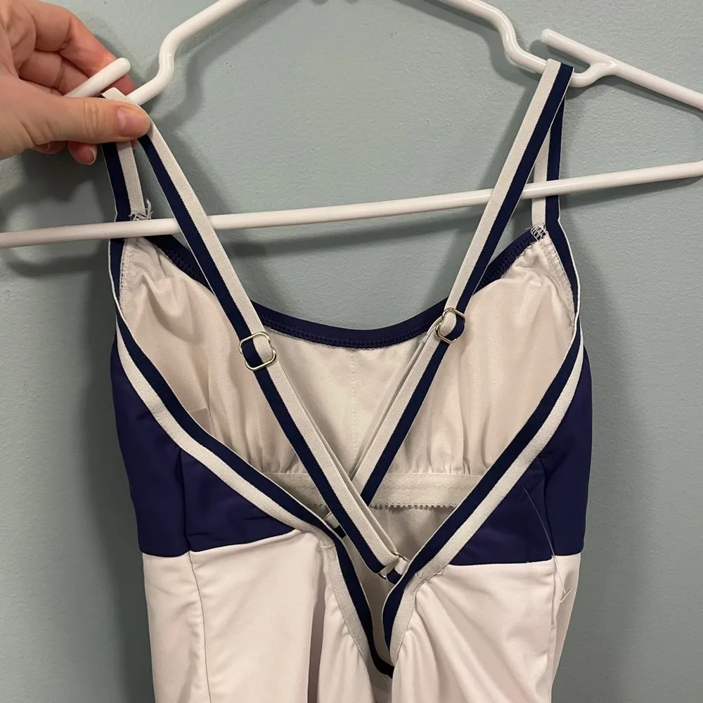 Xhilaration red white blue one piece swimsuit! Patriotic swim suit size medium! - Image 4