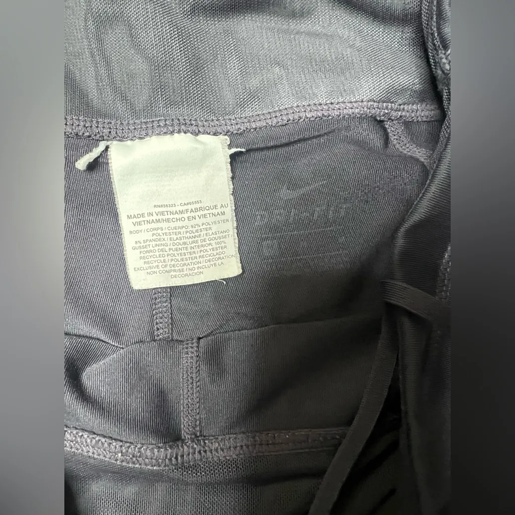 Nike Women'sDri-Fit Leggings Size Medium - Image 3