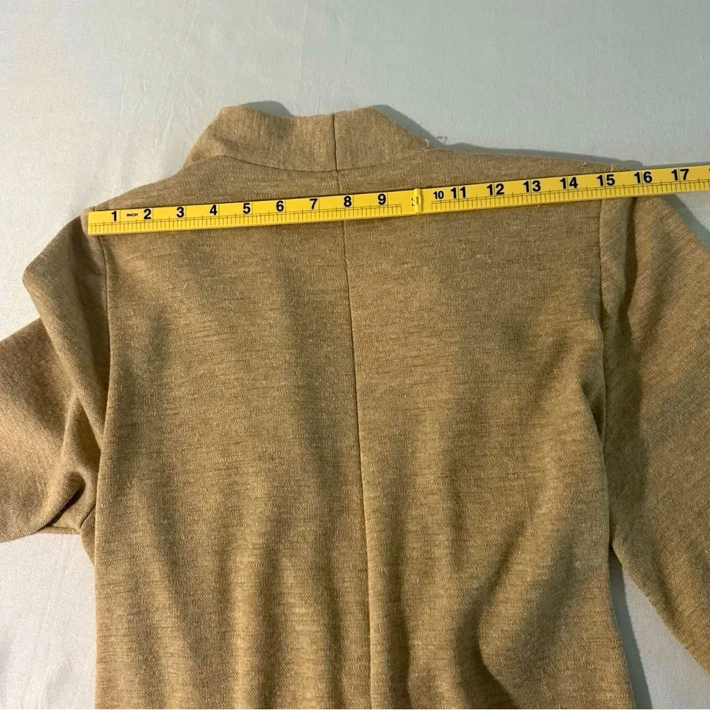 Lucie Ann Beverly Hills • Long Warm Wrap Robe Heavy Material Size Medium Vintage Tan - Image 10