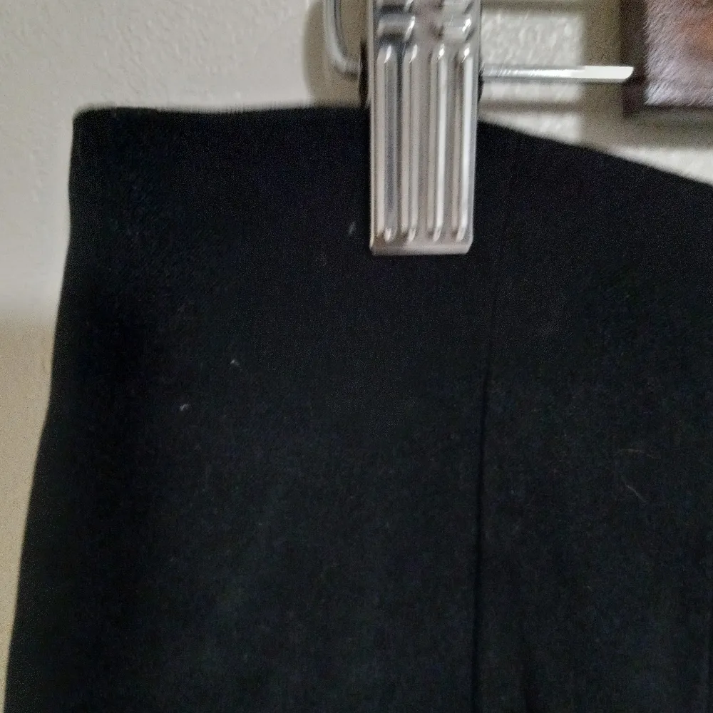 Briggs NY 14 Faux Suede Midi Skirt in Black Plus Funeral - Image 9