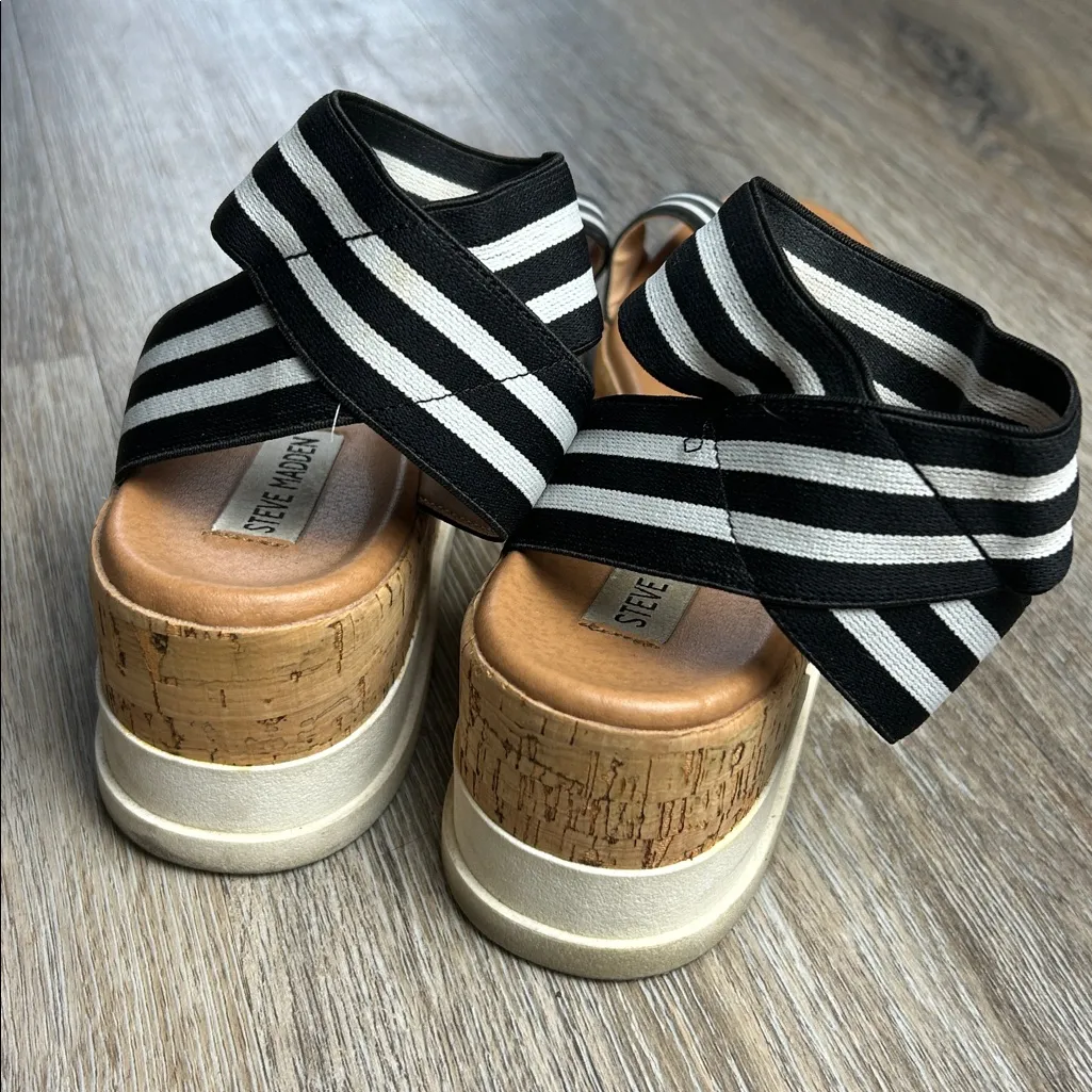 Steve Madden Elba Black and White Striped Platform Sandals Size 7.5 - Image 5