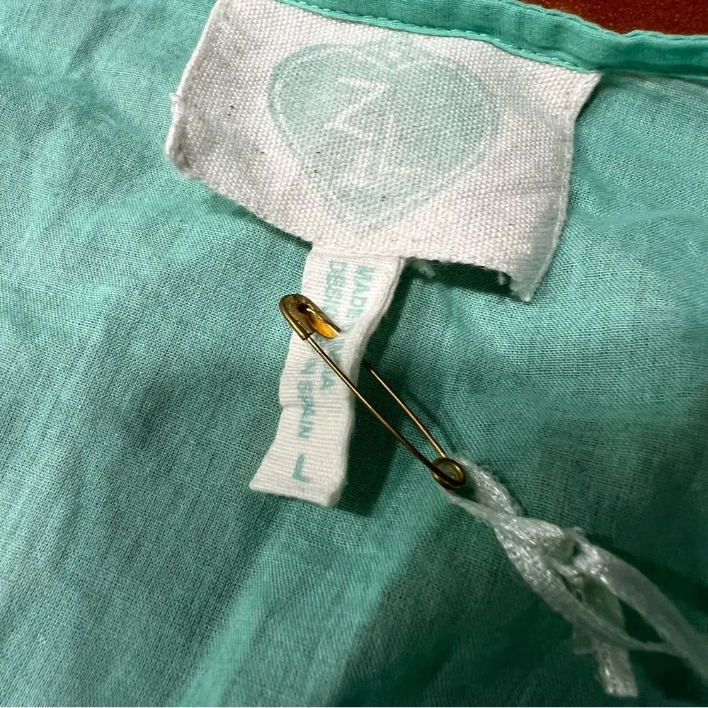 NWT Z & L Europe Embroidered Sequined Tunic top resort swim coverup White Size M - Image 5