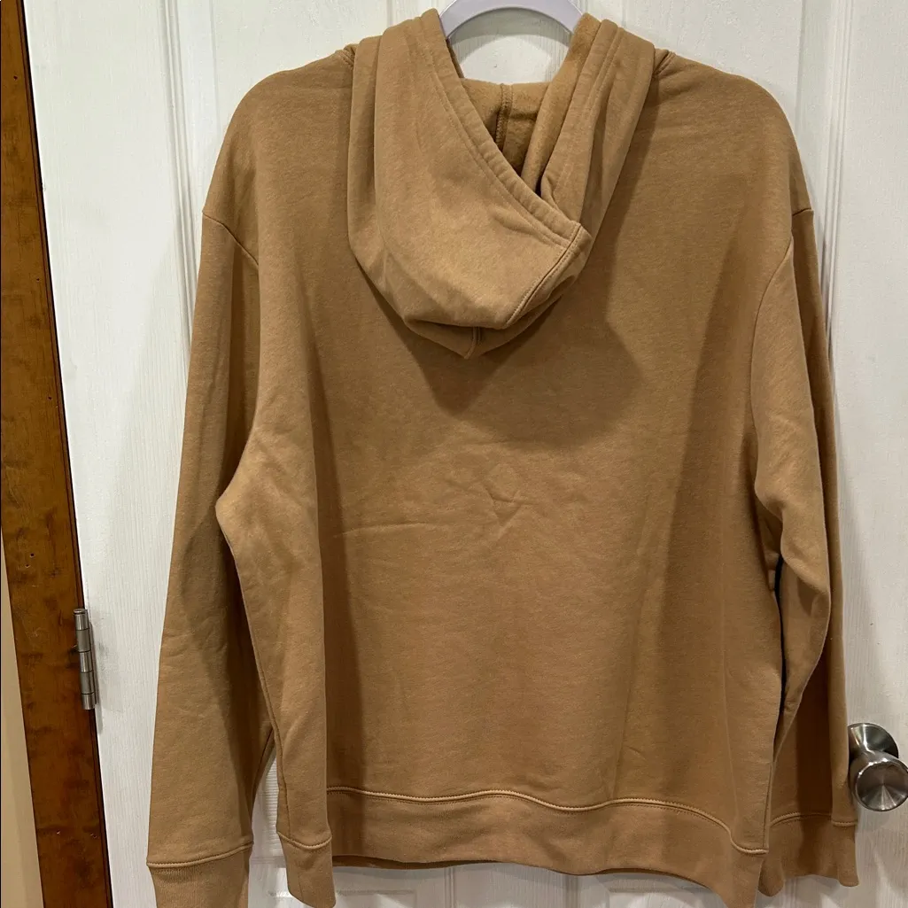GAP Women's Tan Hoodie with White Logo - Image 5