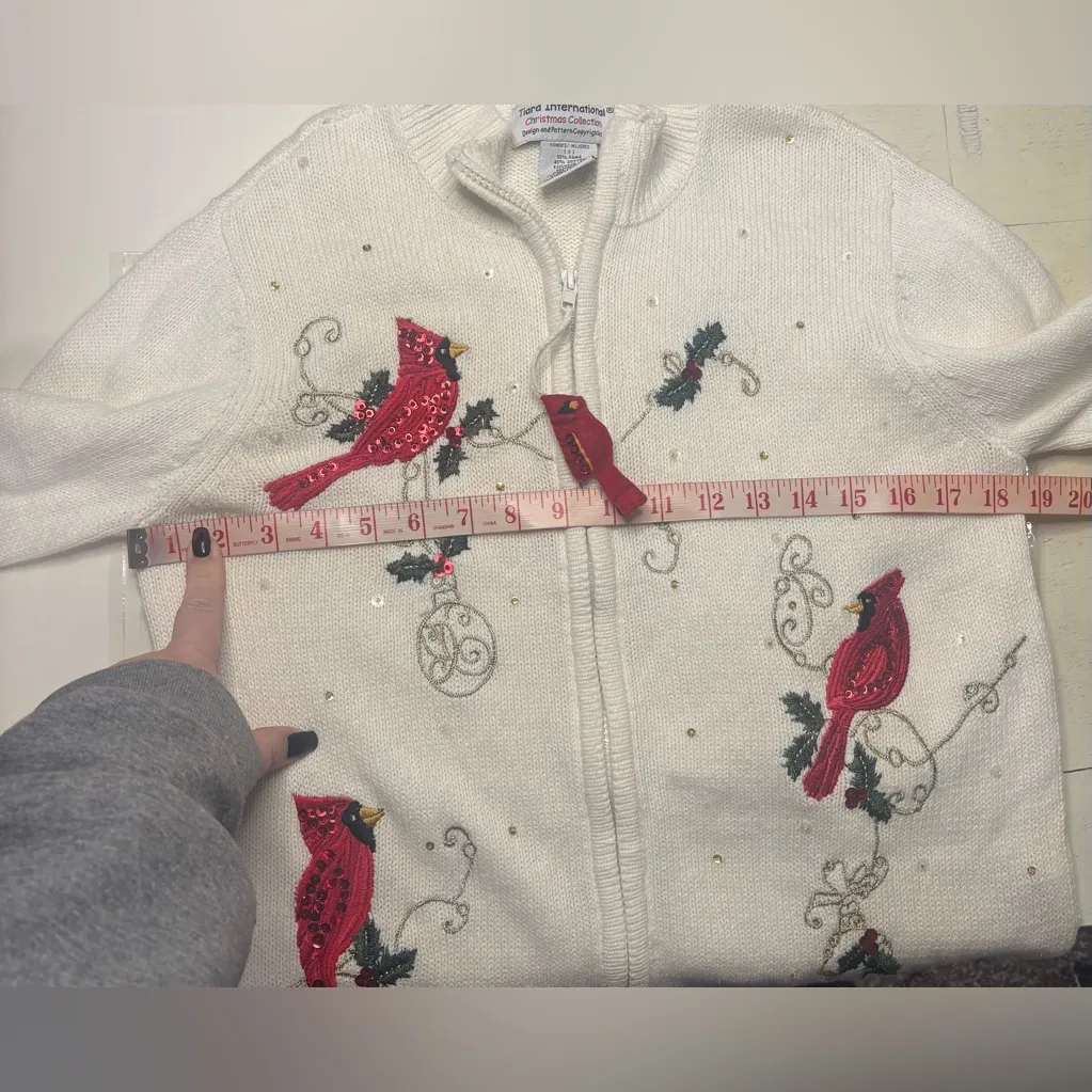 Tiara International Cardinal Holly Embellished Cardigan Sweater Size Small Zip - Image 4