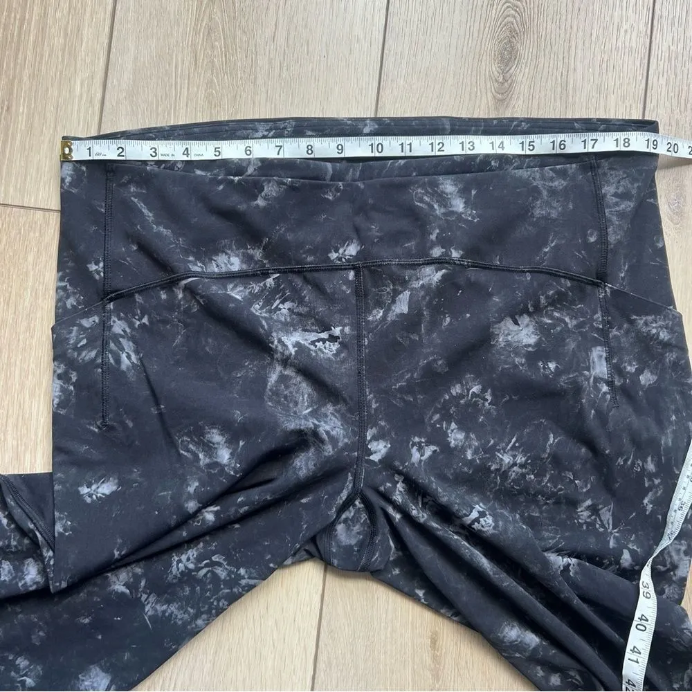 Lululemon Swift Speed High-Rise Crop 21" in Aquila Black Multi Size 20 - Image 11