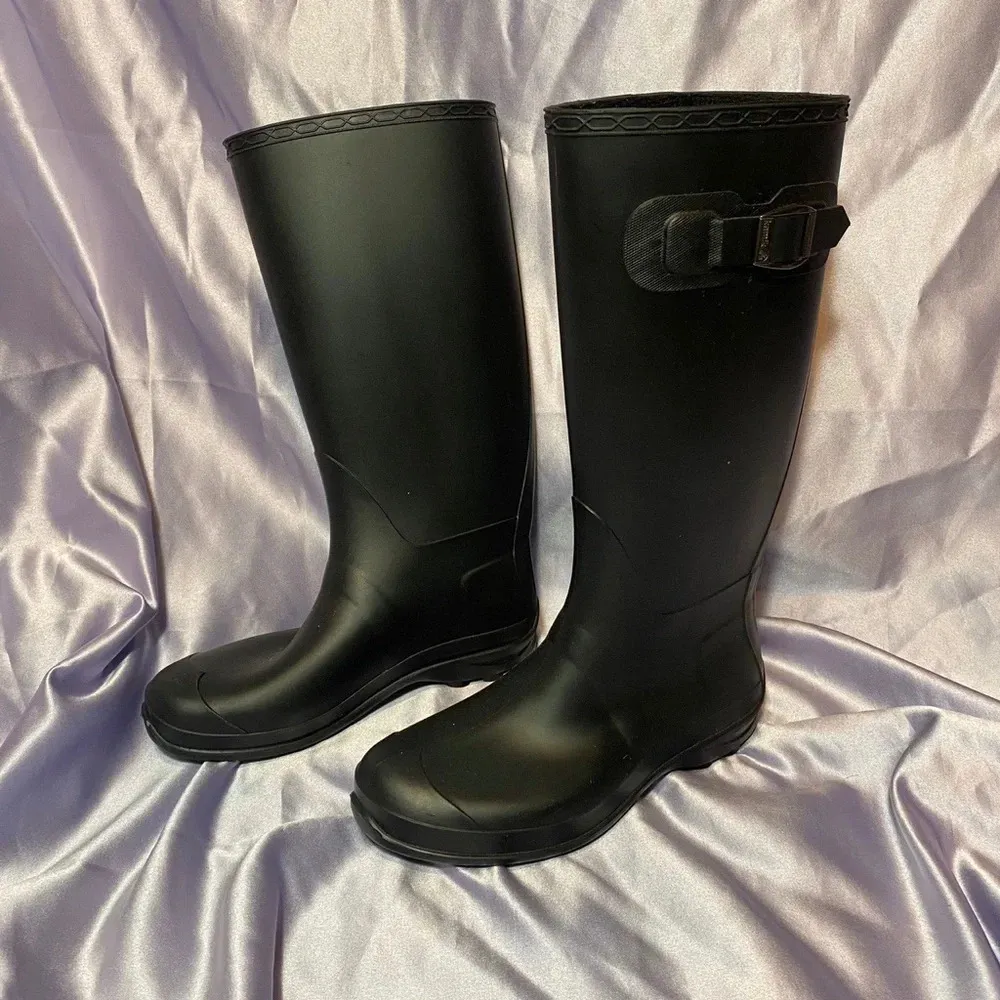 All black Kamik Olivia Rain Tall Rubber Boots 7 - Image 2