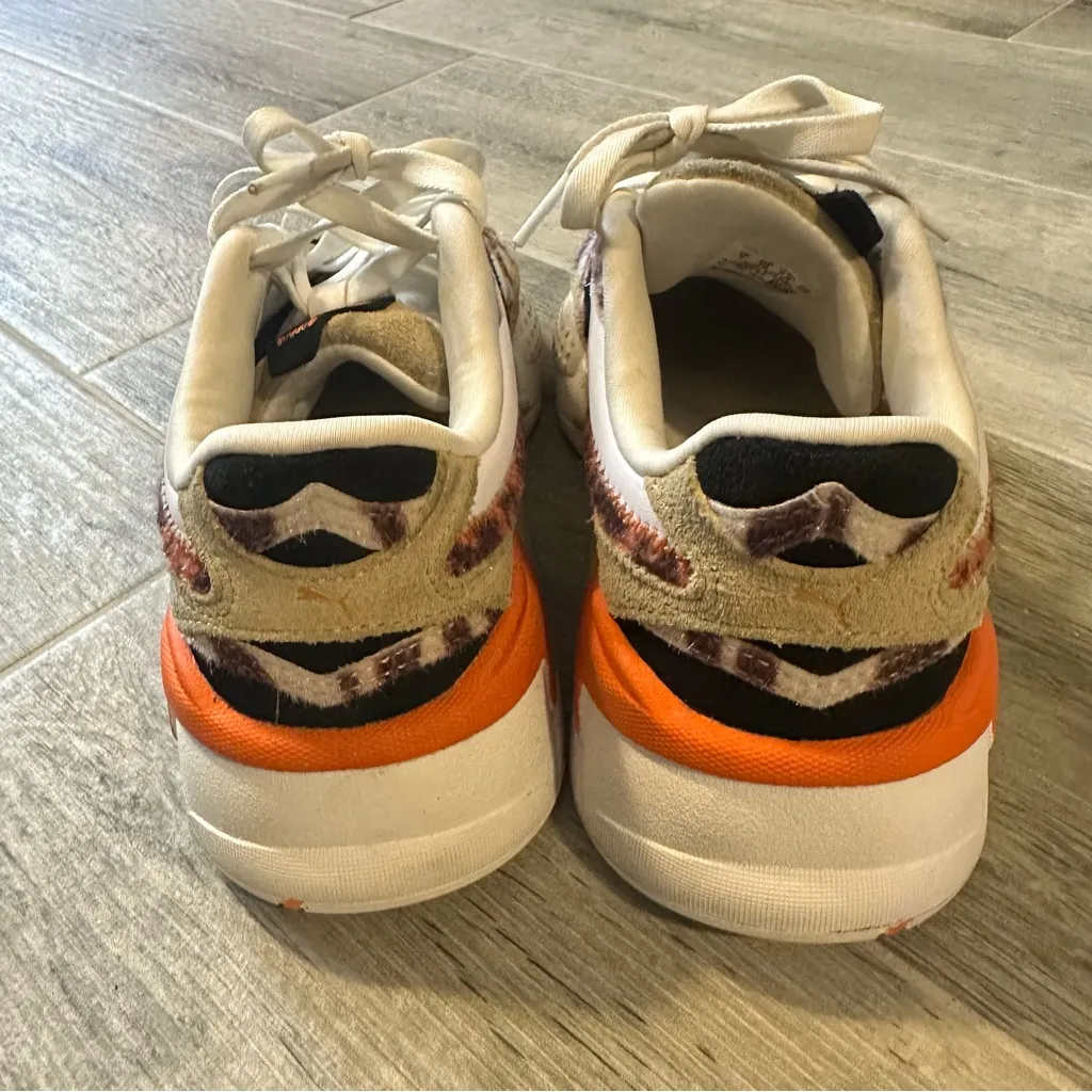 Puma RS-X3 Womens Wildcats
Pale Khaki White Leopard Size US
5 373953-01 - Image 3