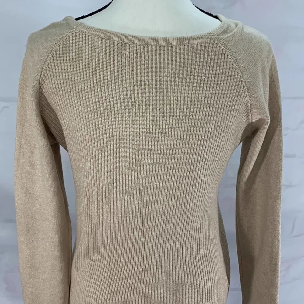 Cyrus‎ Women’s  Beige Long sleeve Pullover Sweater - Image 6