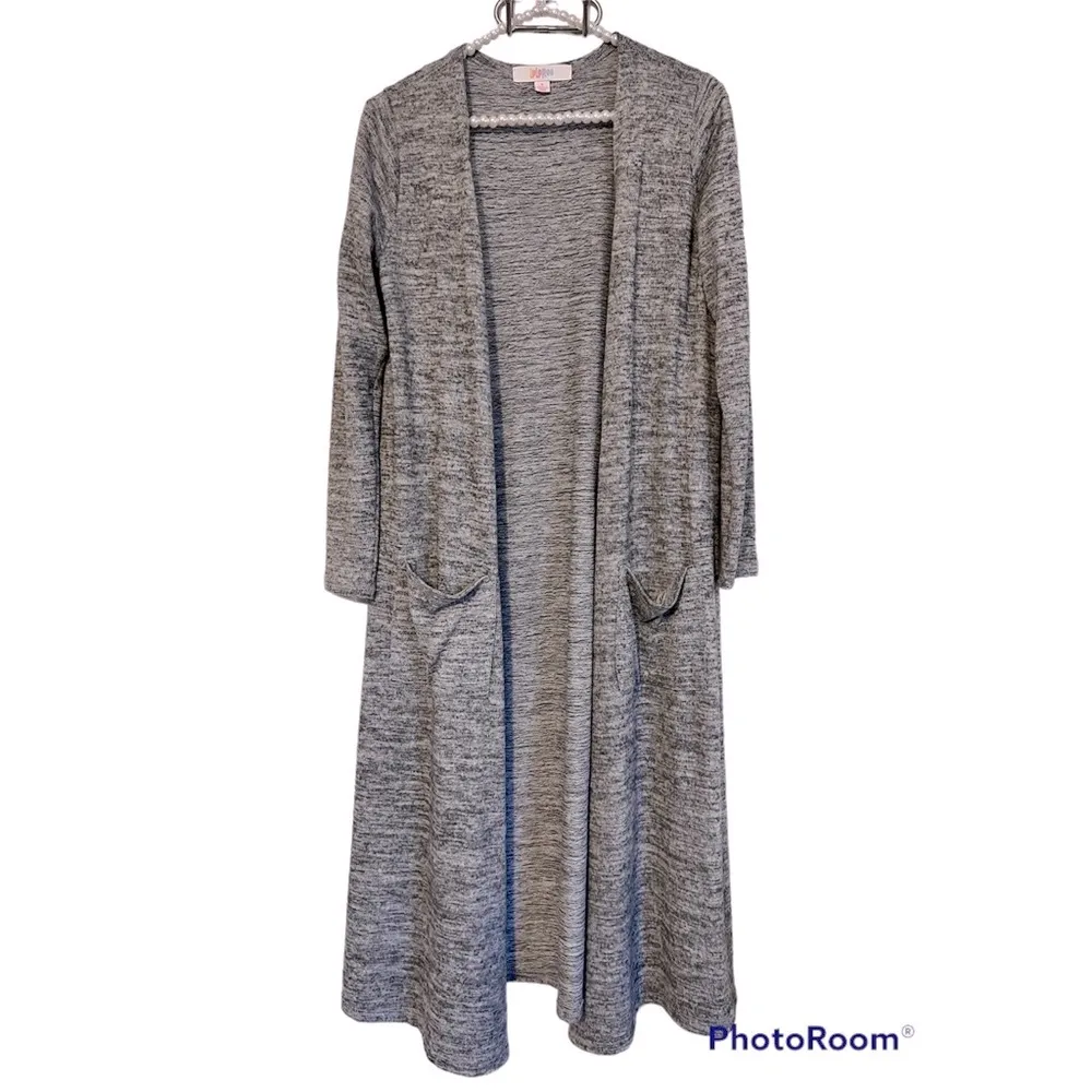 LuLaRoe Grey Sarah Knit Duster Cardigan Small - Image 2