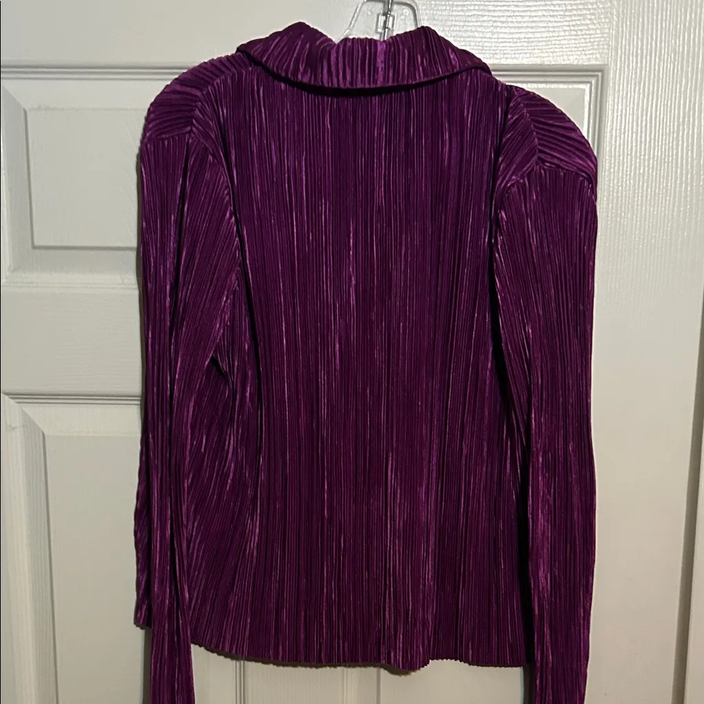 Windsor Deep Purple Pleated‎ Button Down Shirt - Image 3