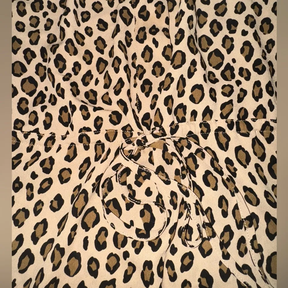 size xs long sleeve pullover blouse leopard top brown tan drawstring - Image 6