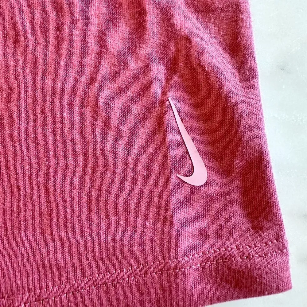 Nike Dri-Fit Pink Scalloped Trim Delicate Casual Workout Loungewear Tank Size XS - Image 6