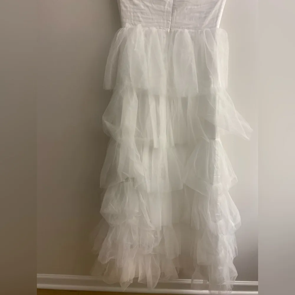 Phenomenal Passion White Tulle Pleated Strapless Maxi Dress Large - Image 6