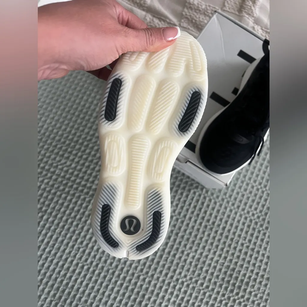 NEW Lululemon Strongfeel Women's Workout Shoe - Size 5 - Image 5