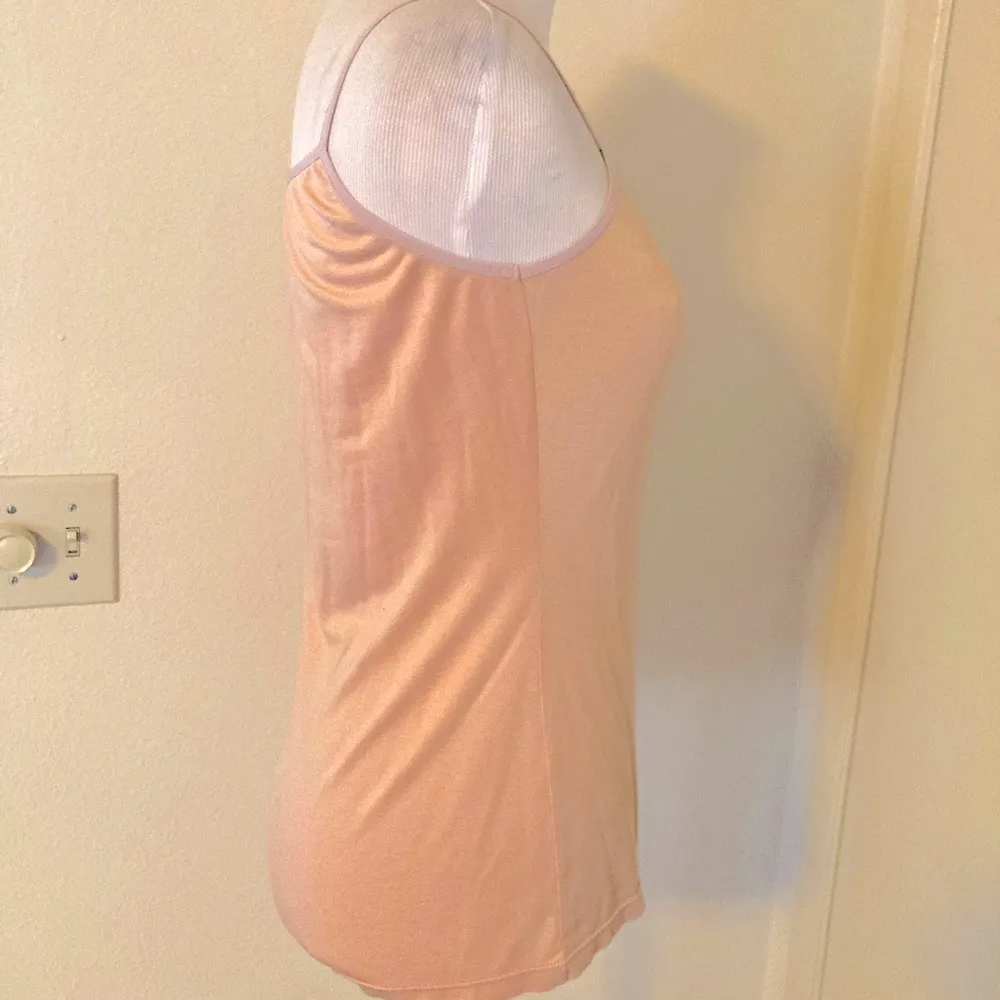 Uniqlo Tank Top - Image 3