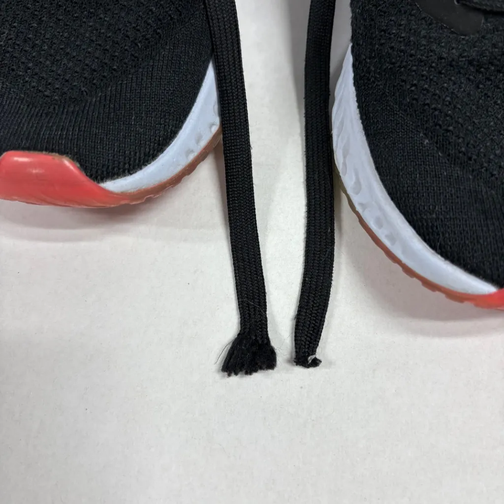 Nike Women's Epic React Flyknit Shoes -‎ Size 8. - Image 3