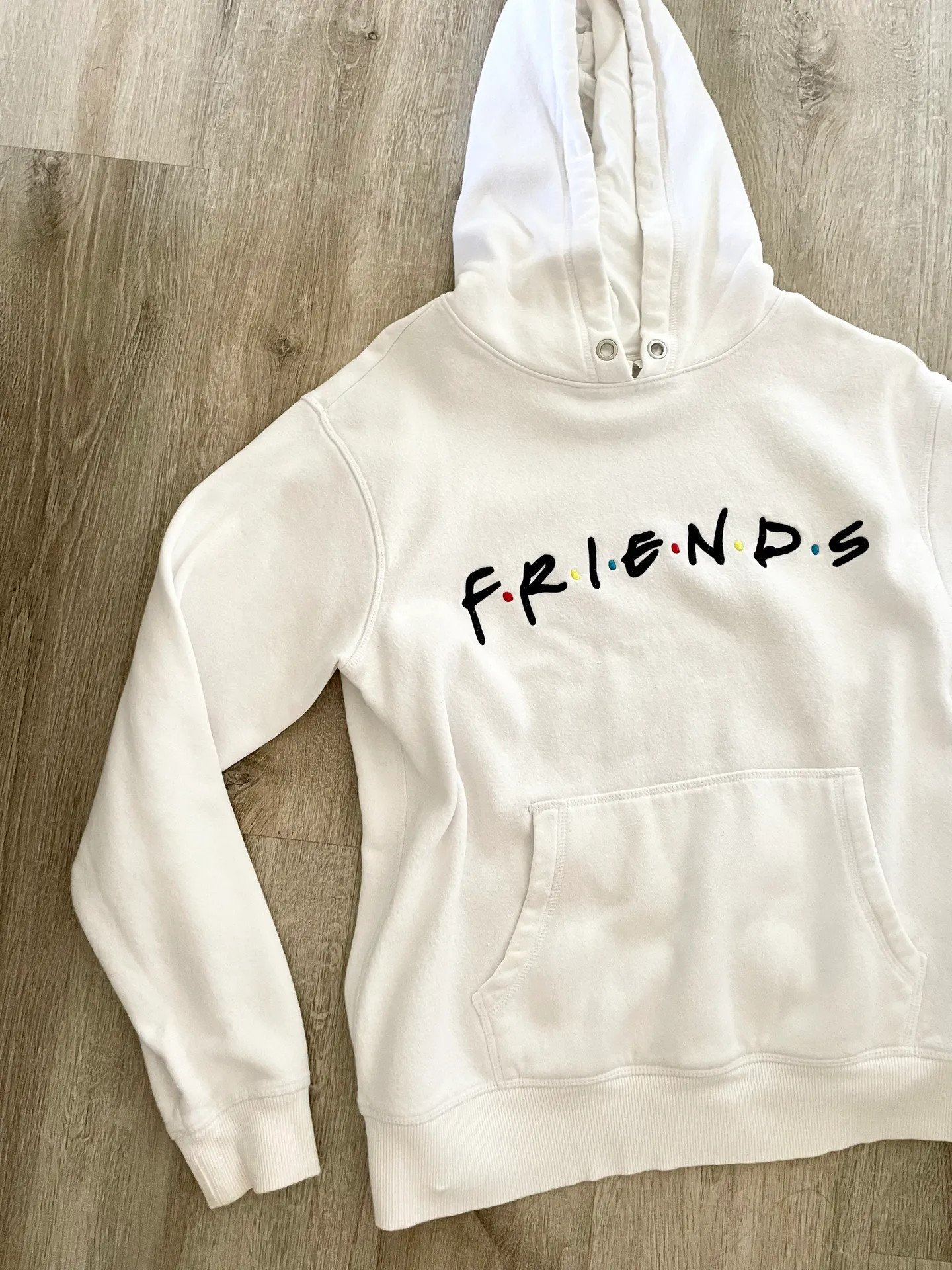 H&M White FRIENDS logo Hoodie Size M - Image 5