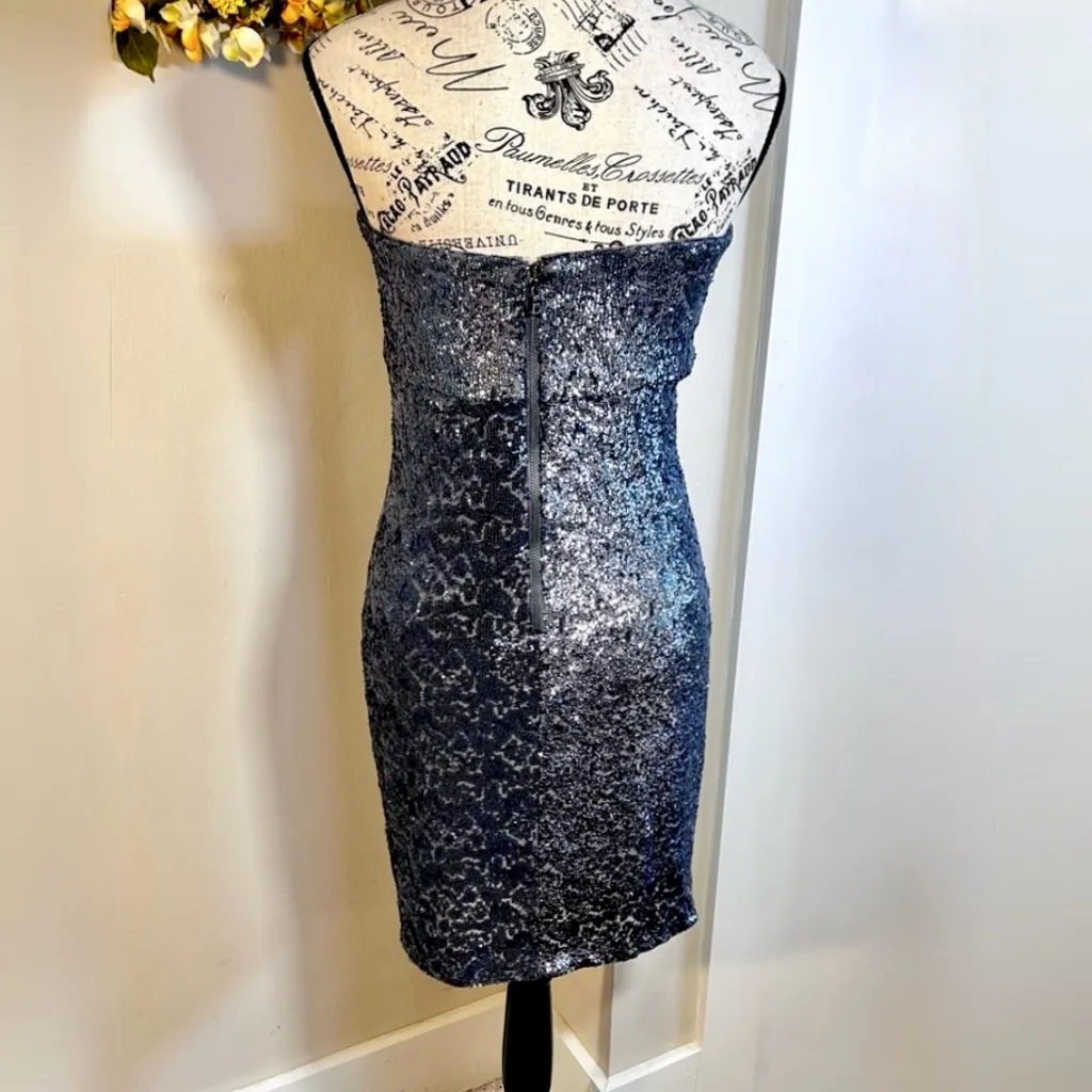 Alice + Olivia Strapless Sequin Cocktail Dress Metallic Blue Silver Party~M💛 - Image 5