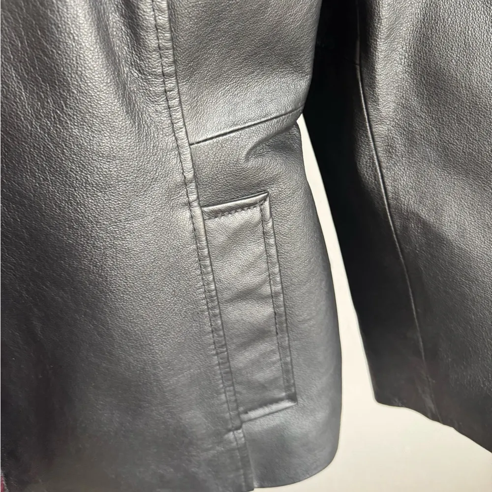 Croft & Barrow Black 100% Leather Button Down Jacket Women L Classic Vintage Y2K - Image 2