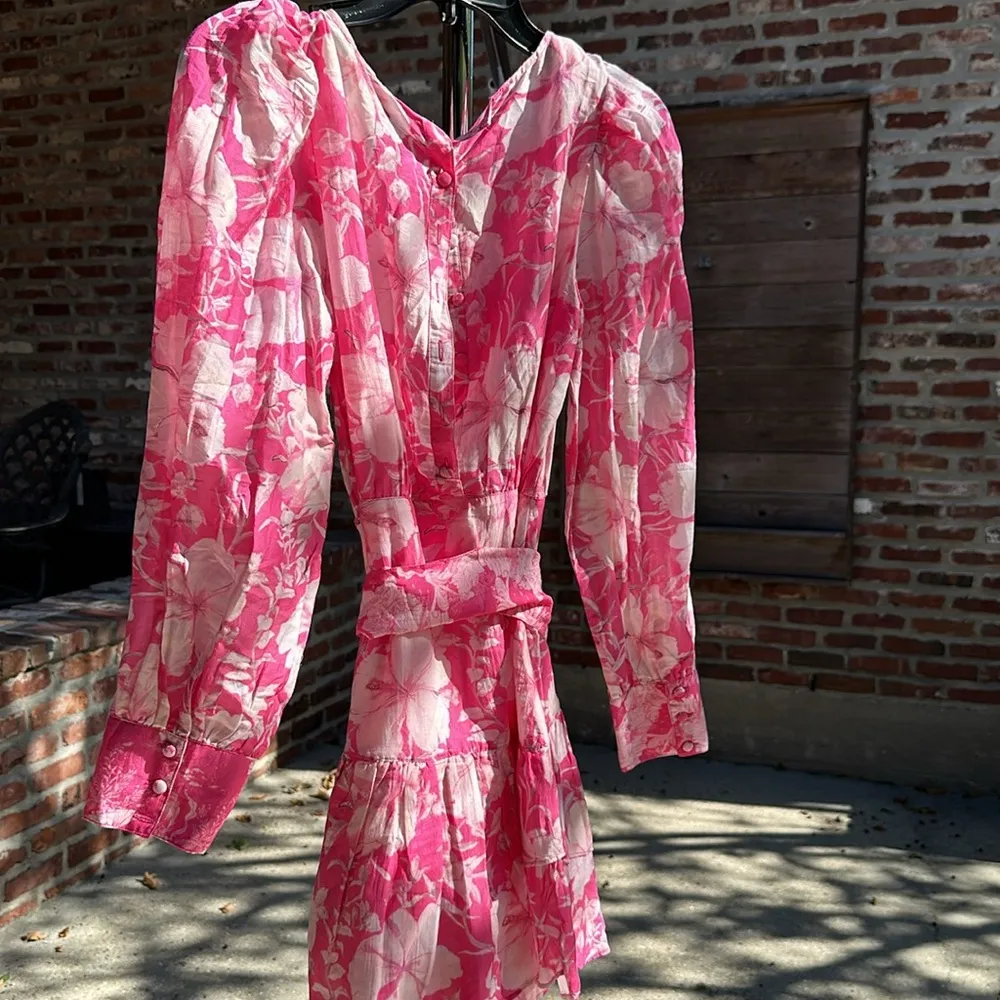 Beautiful  dress… - Image 3