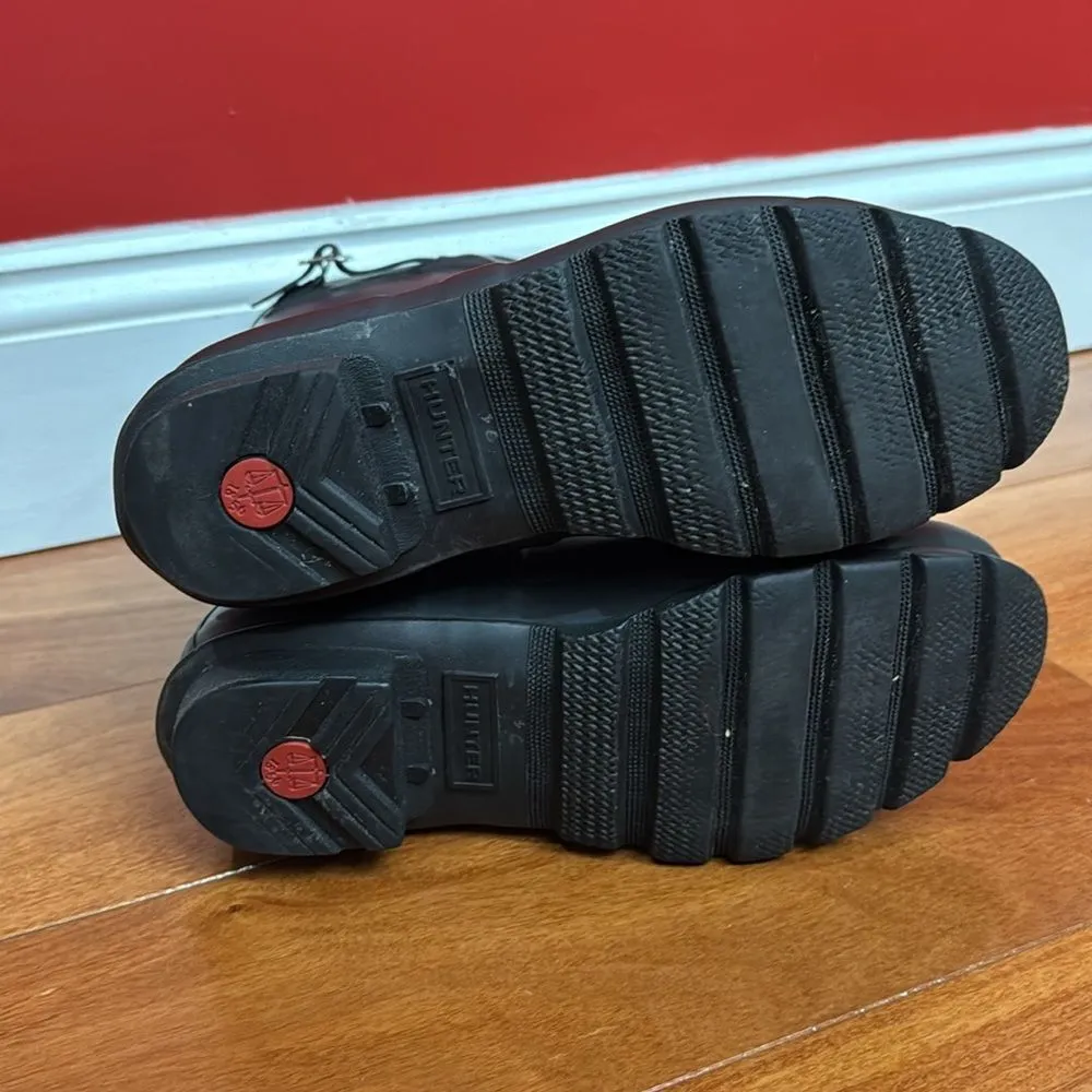 Hunter  Classic Black Waterproof Boots size 8 - Image 6