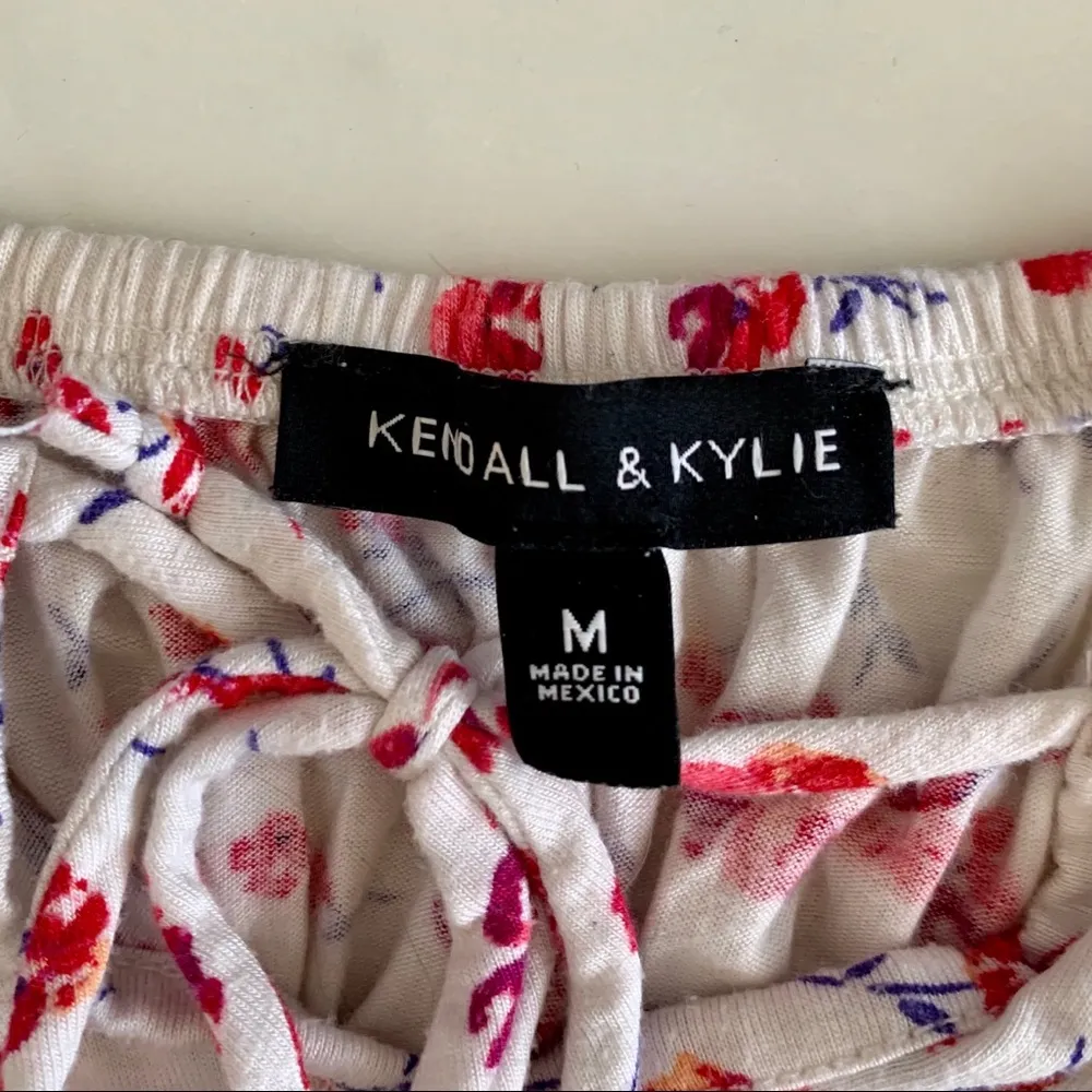 Kendall & Kylie Ruffled Off-The-Shoulder Crop Top - Image 7