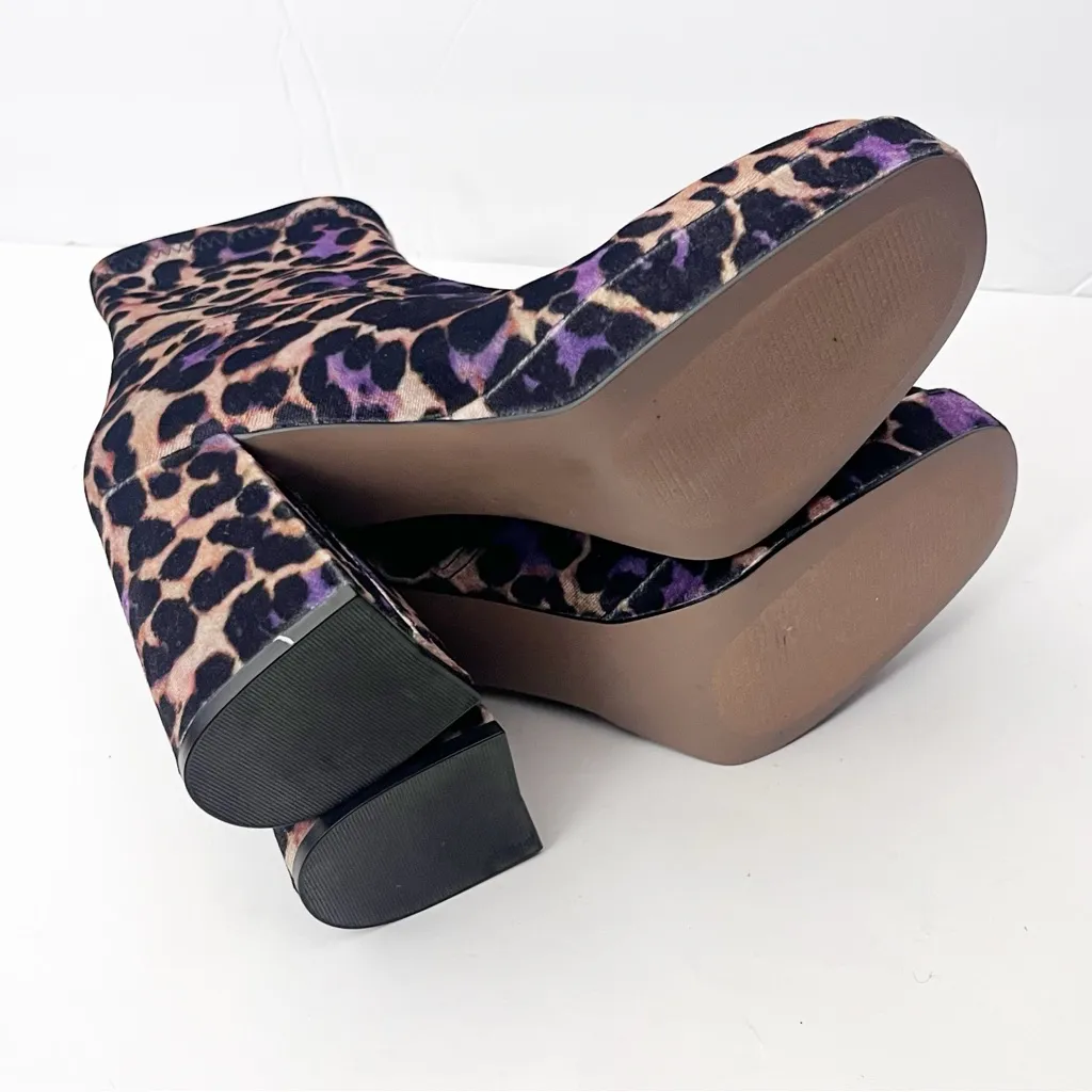 BETSEY JOHNSON Matcha Leopard Print Side Zipper Chunky Sock Booties Size 6.5 - Image 4