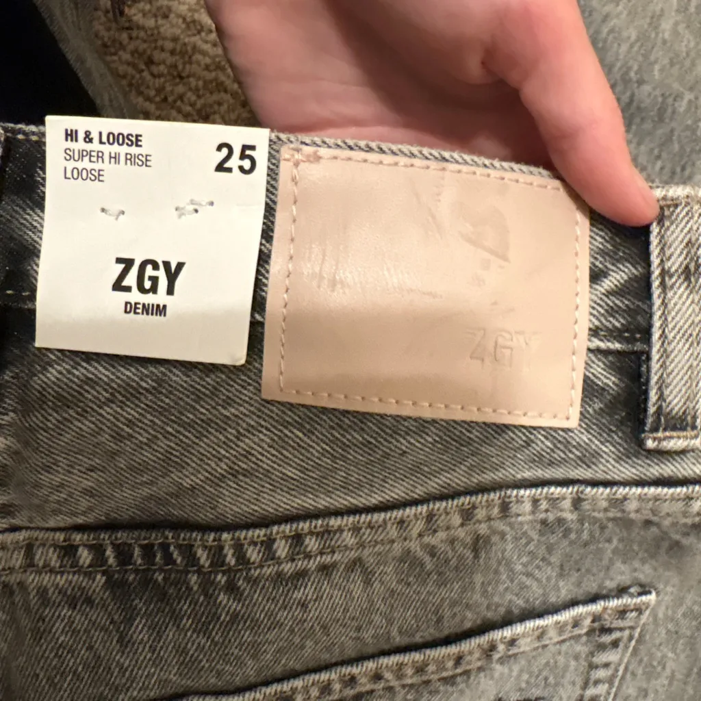 Zumiez Black Distressed Women's Straight Leg Jeans - Image 6