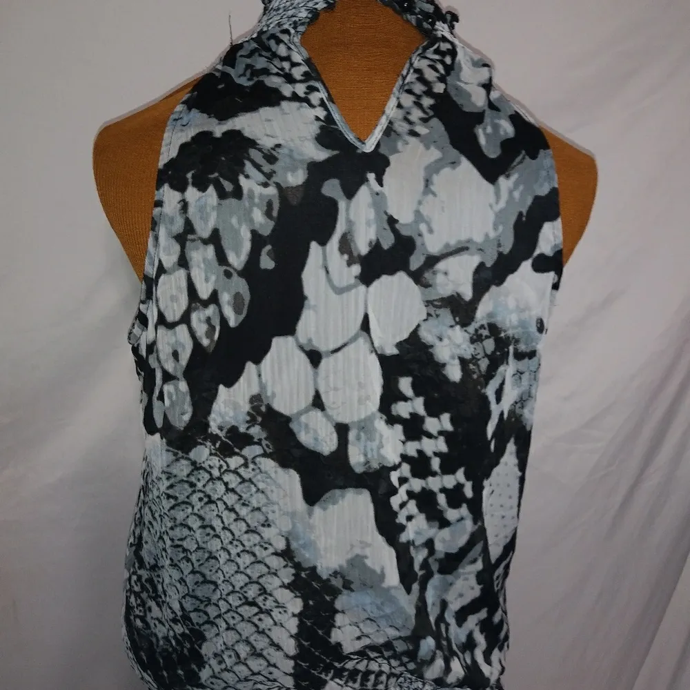 BCX XL Sleeveless snakeskin Bubble Hem Black White Top - Image 4