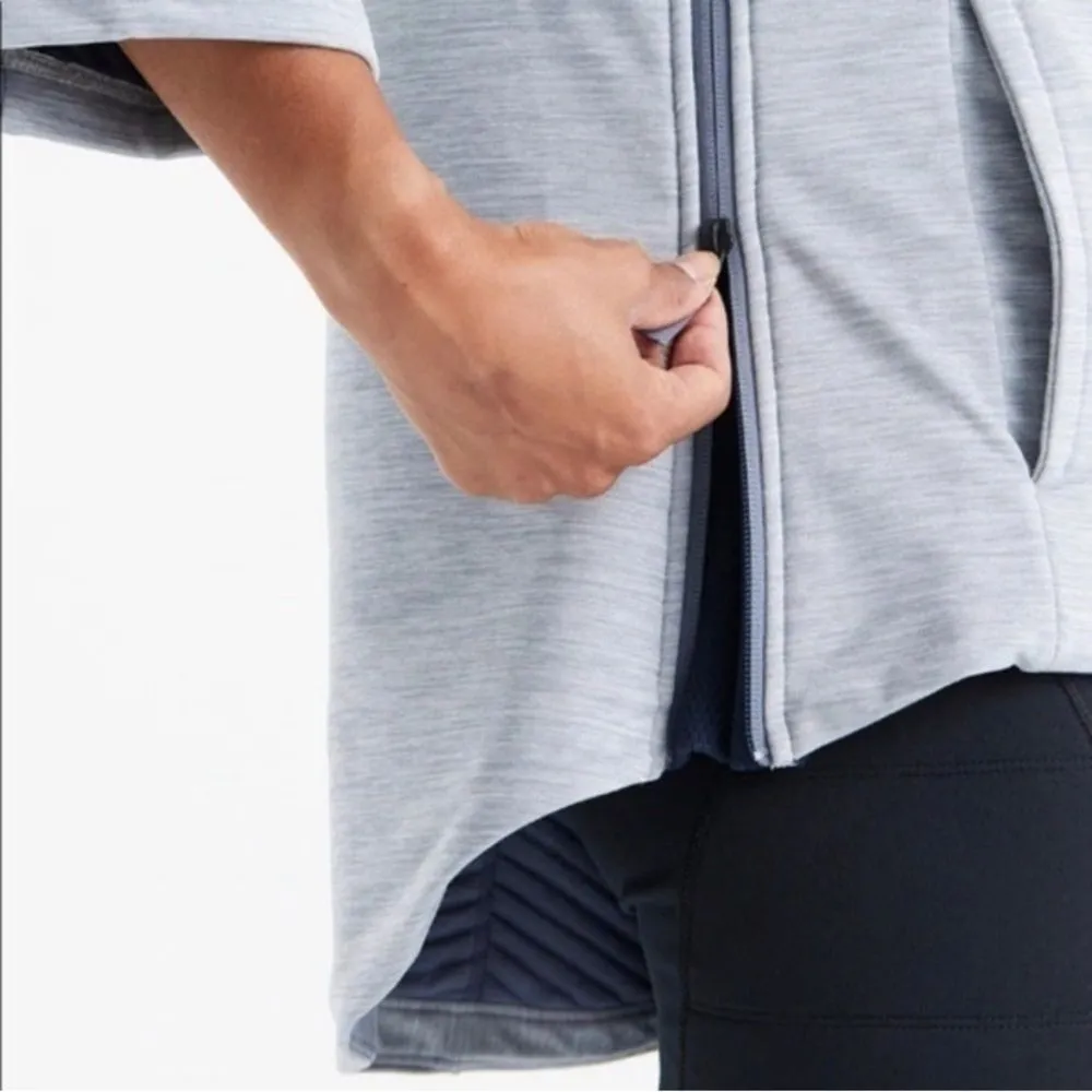 OROS Astra Funnel Neck Solarcore Insulated Pullover in Titanium Heather Gray - Image 2