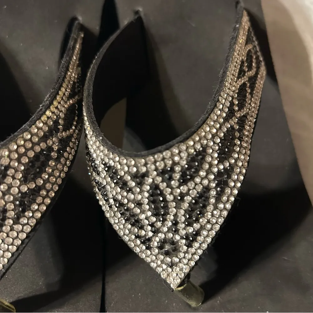 Women’s heel flip flop sandals Black Size 10 - Image 4