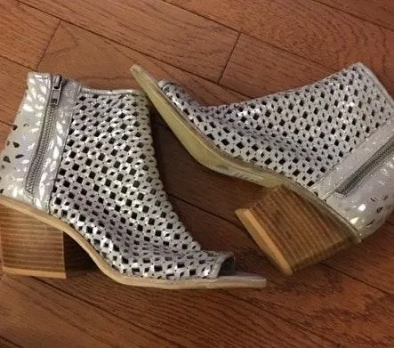 Antropologie Silent D Joey Metallic Woven Shooties   - Image 5