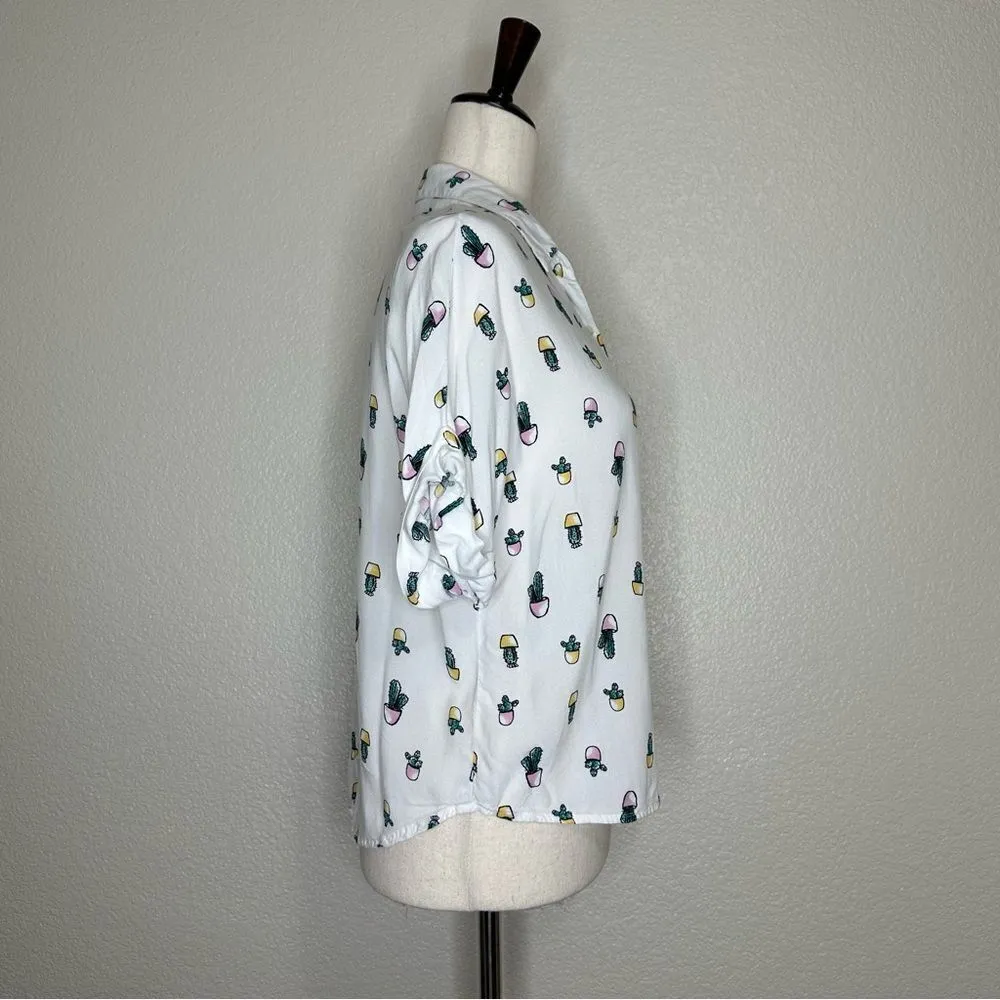 Japna  White Cactus Short Sleeves Button Down Shirt - Image 6
