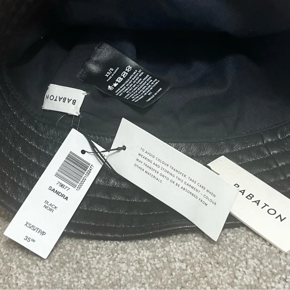 NWT Aritzia Babaton Sandra Bucket Hat size XS/S - Image 3