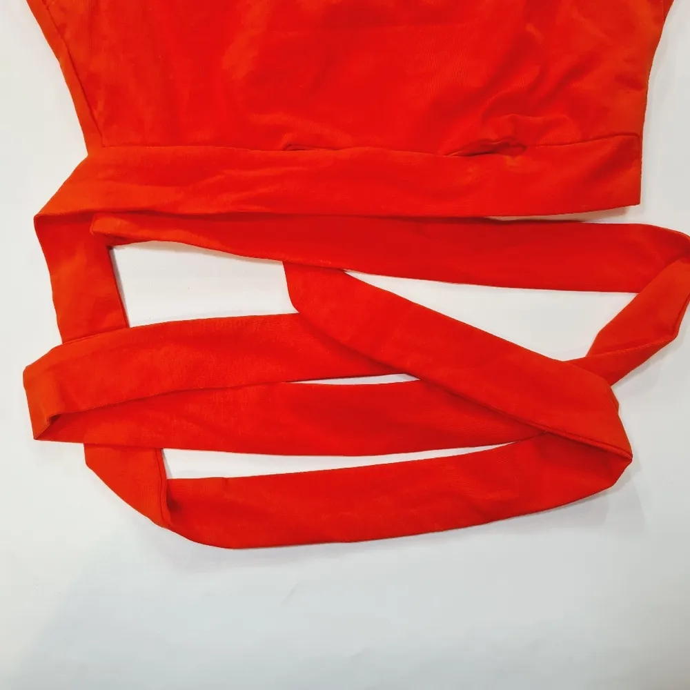 Superdown Elva Halter Tie Top in Poppy - Image 4