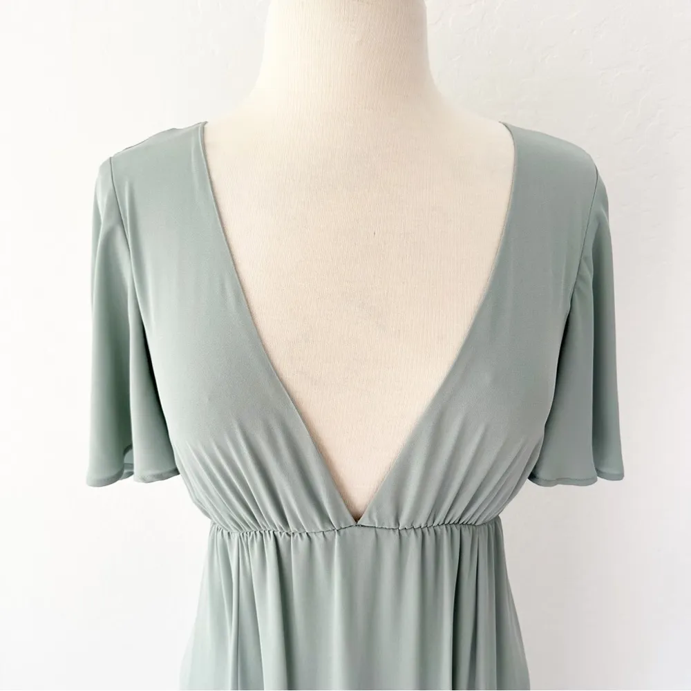 Show Me Your Mumu Faye Flutter Maxi Dress in Silver Sage Crisp | XXS - Image 99