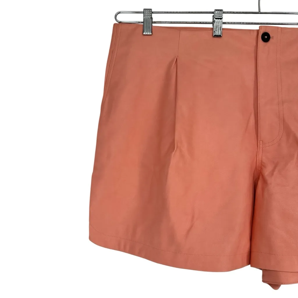 Avec Les Filles Faux Leather Pleat Front Shorts size 2X Pockets Wide Leg - Image 2