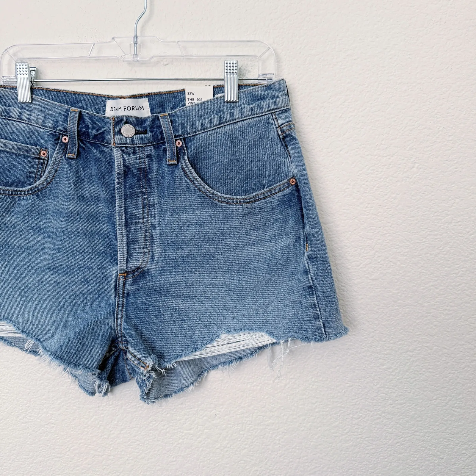 [Aritzia] Denim Forum The 90s Vintage Hi-Rise Cut-Off Denim Shorts NWT Size 32 - Image 10