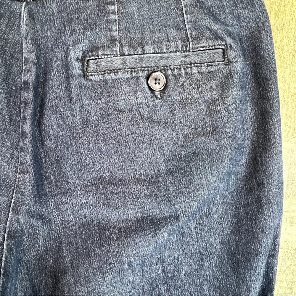 Lee Just Below The Waist Size 12 Medium Dark Blue Wash Capri Jeans Front… - Image 6