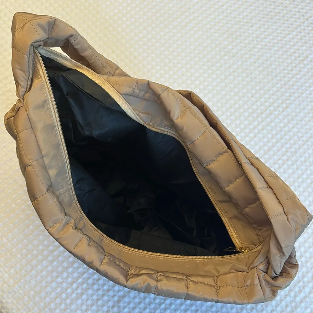 NEW! Tan Quilted Tote Bag Lightweight Nylon Oversized Active Boho Streetwear - Image 6