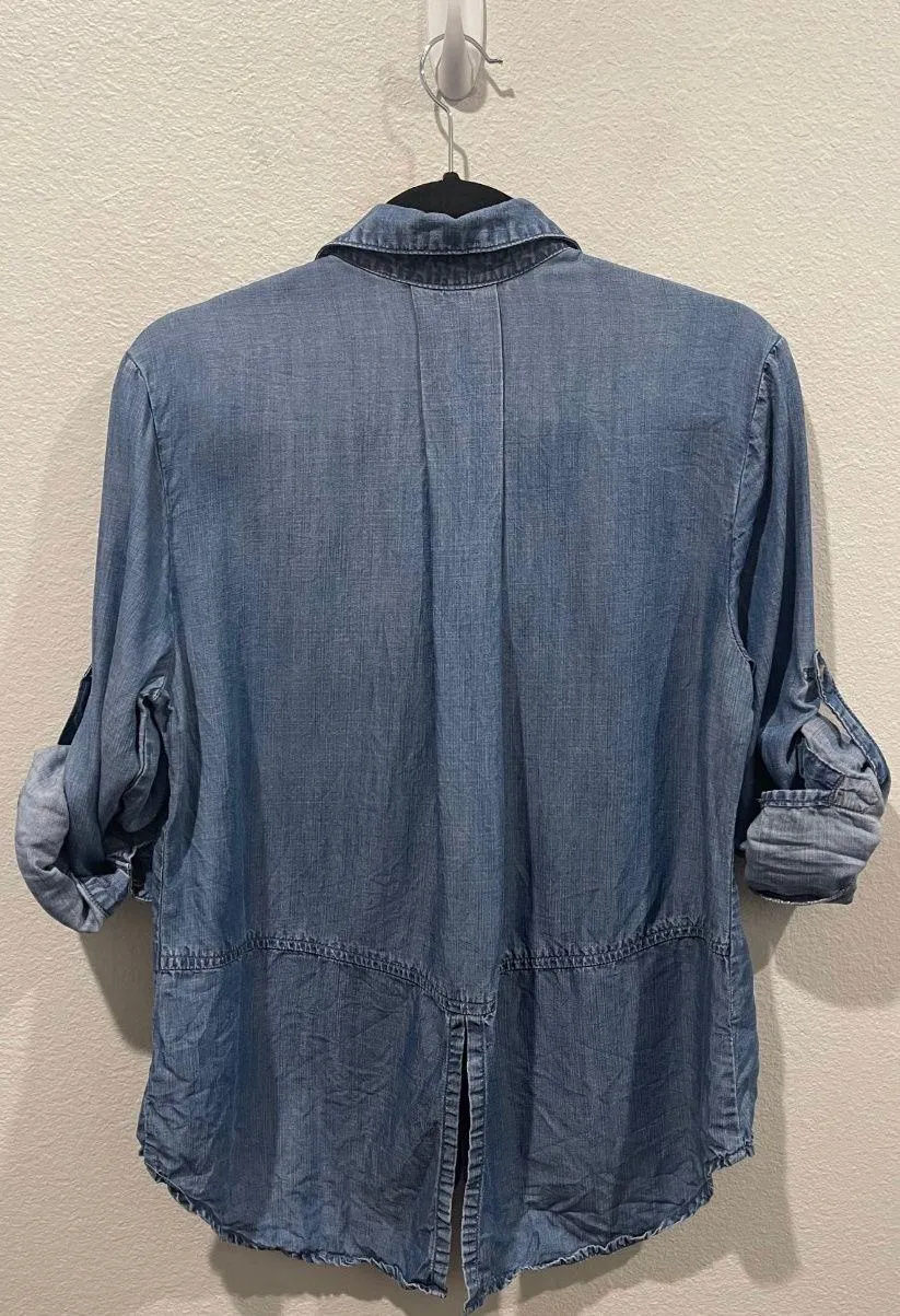 CLOTH AND STONE Blue Chambray Button Down 3/4 Sleeve Shirt - Image 5