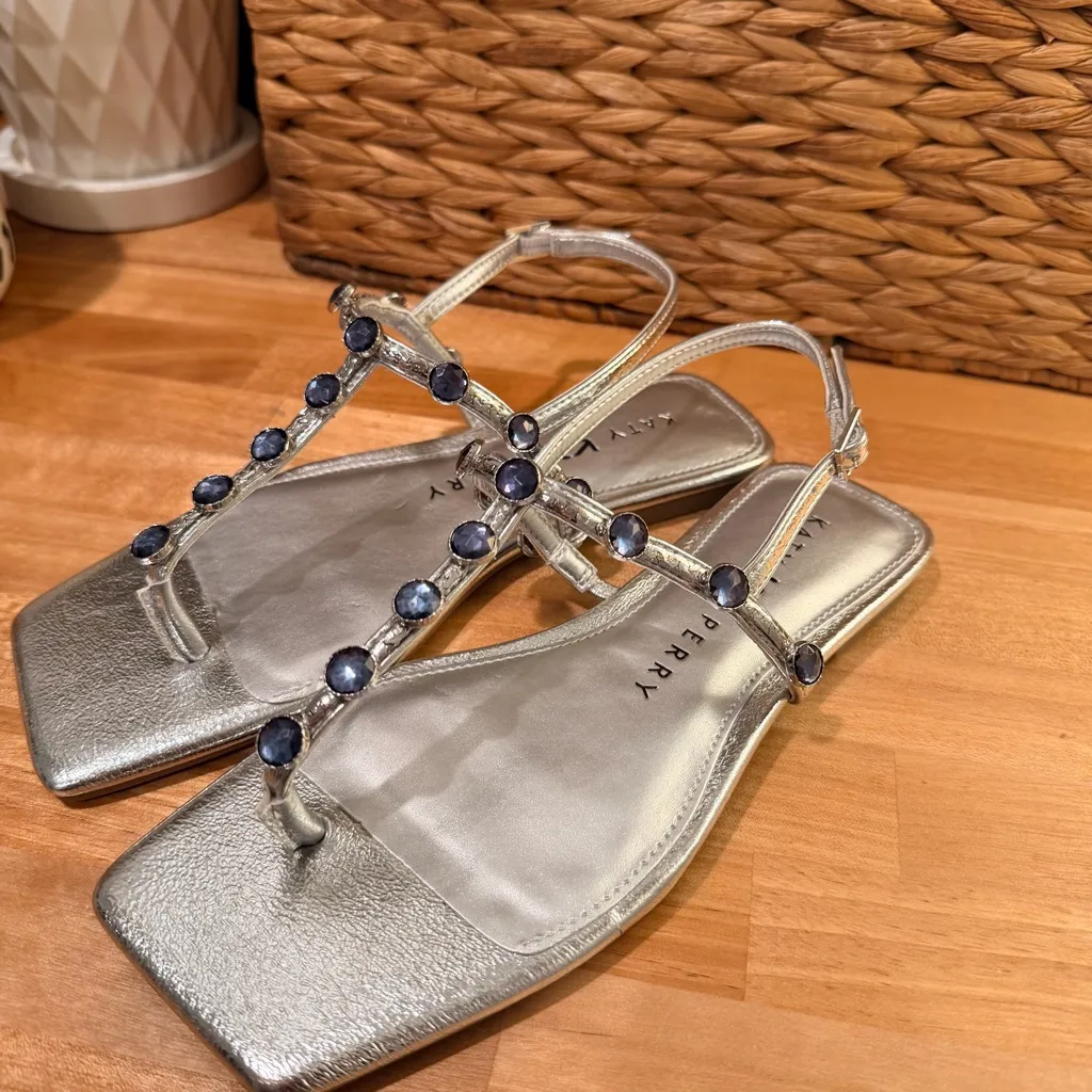 Katy Perry Camie Gemstone Sandals Silver Square Toe Navy Stone Women's 5.5 NWOT - Image 2