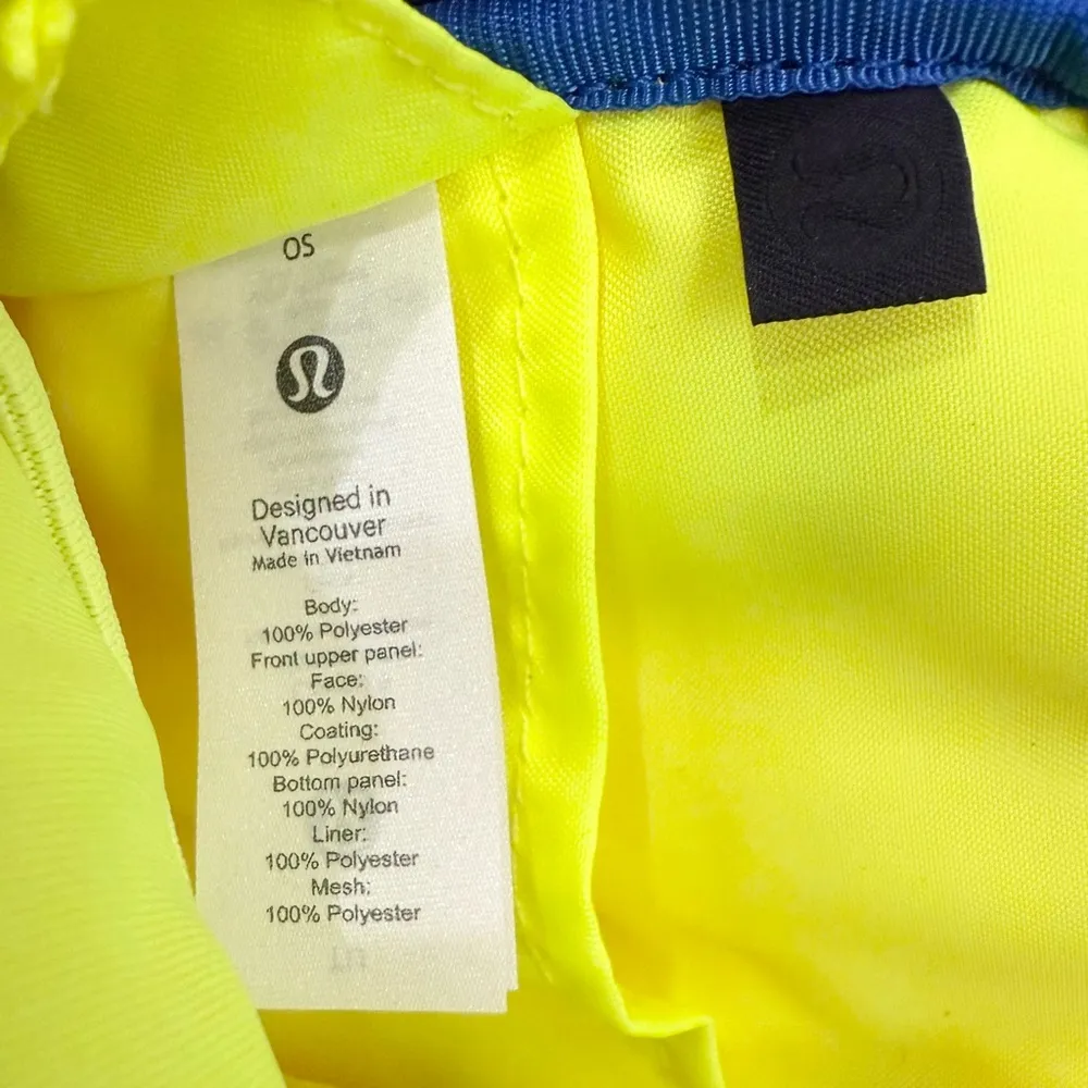 LULULEMON Athletica Easy Access Hot Pink Neon Crossbody Bag - Image 8