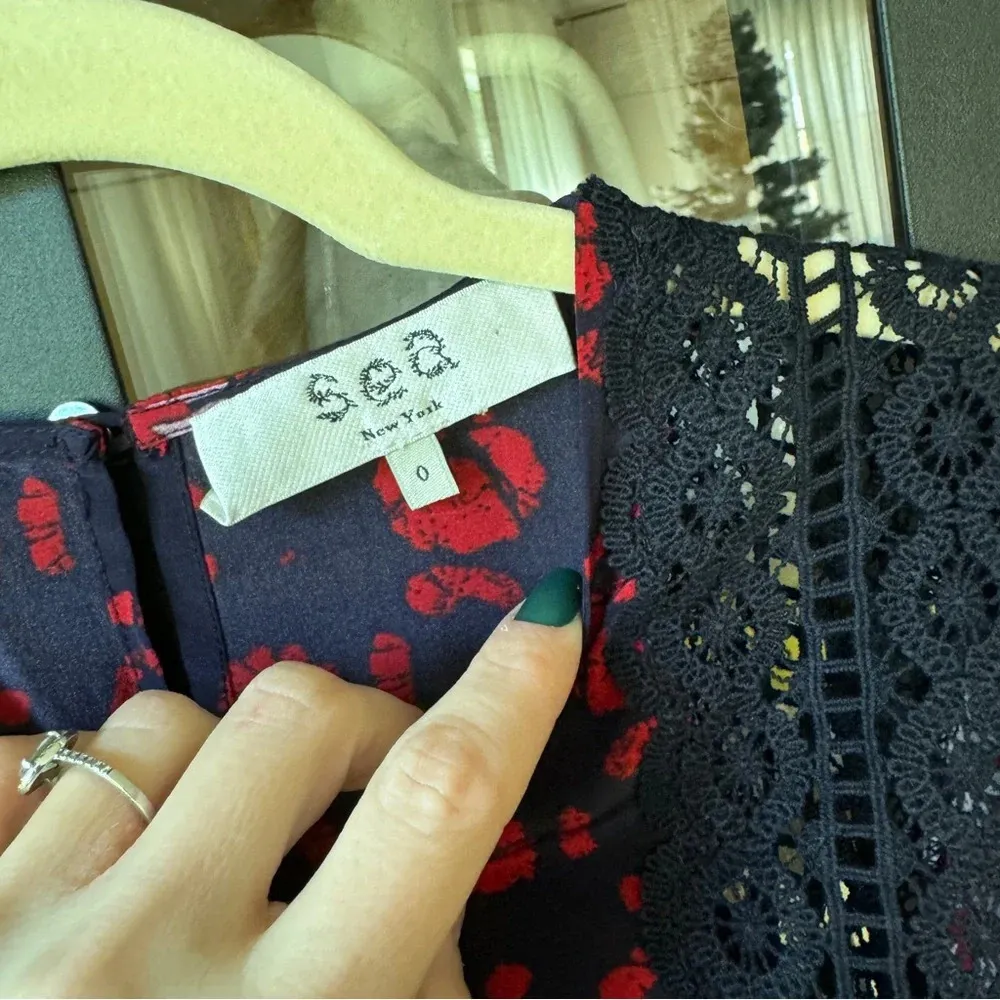 SEA New York Blouse Blue Silk Floral Print Lace eyelet ruffles Sleeve embroider Size XS - Image 3