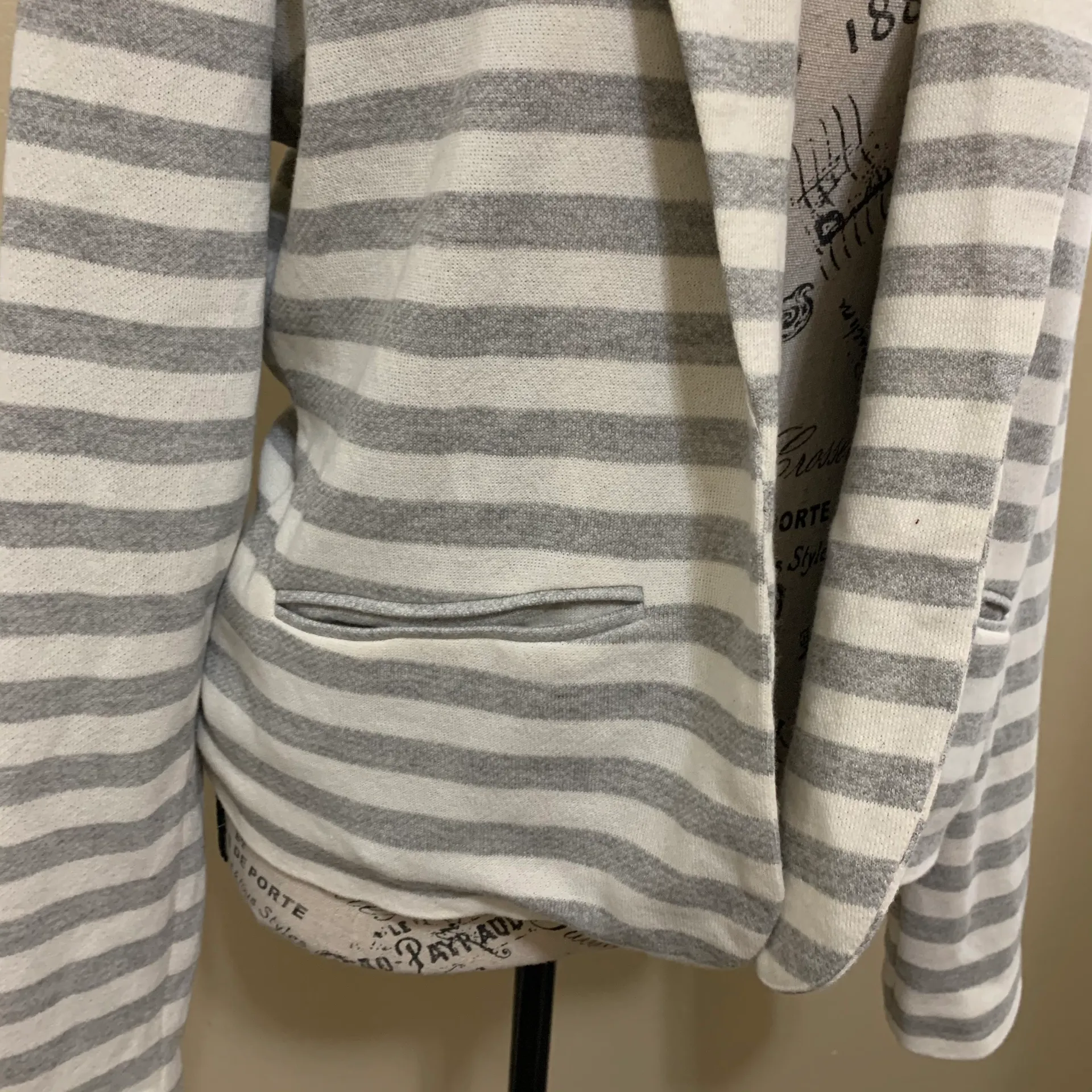 White & Gray Striped Blazer Jacket - Image 6